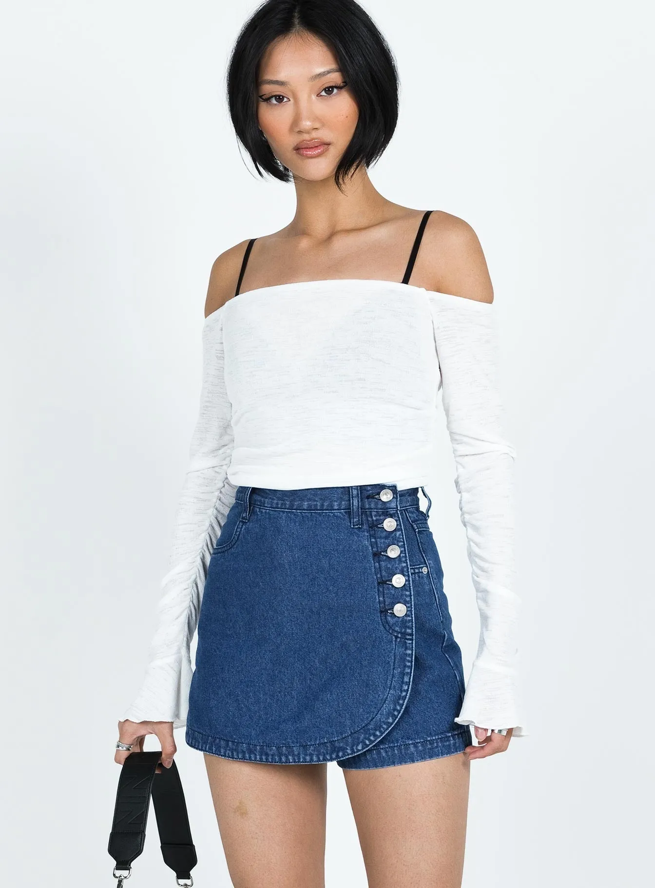 Moda Skort Dark Wash Denim Weekend Vibes