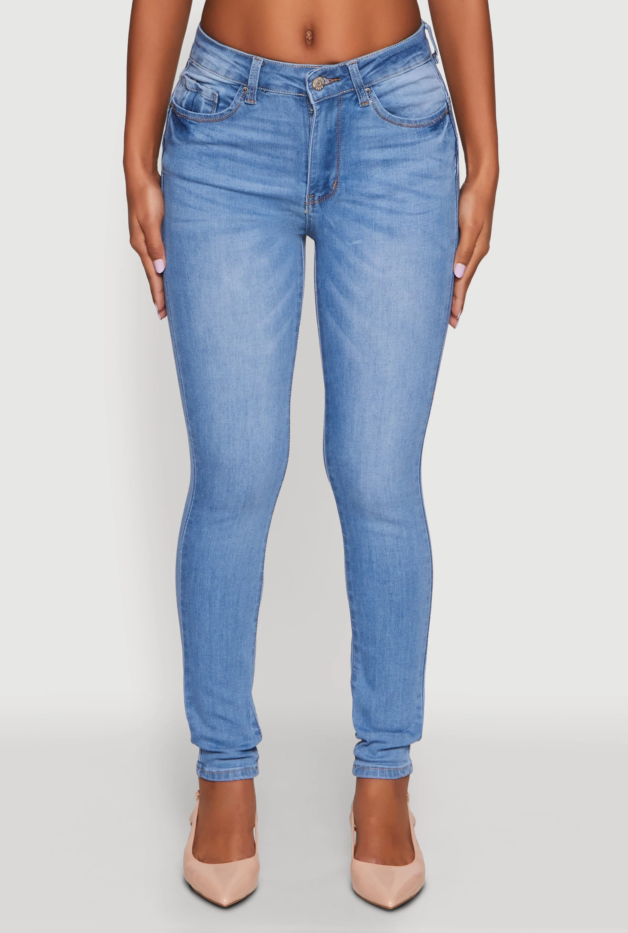 WAX Five Pocket Solid Skinny Jeans Iconic Outfit Chill Outfit Relaxed Style Earthy