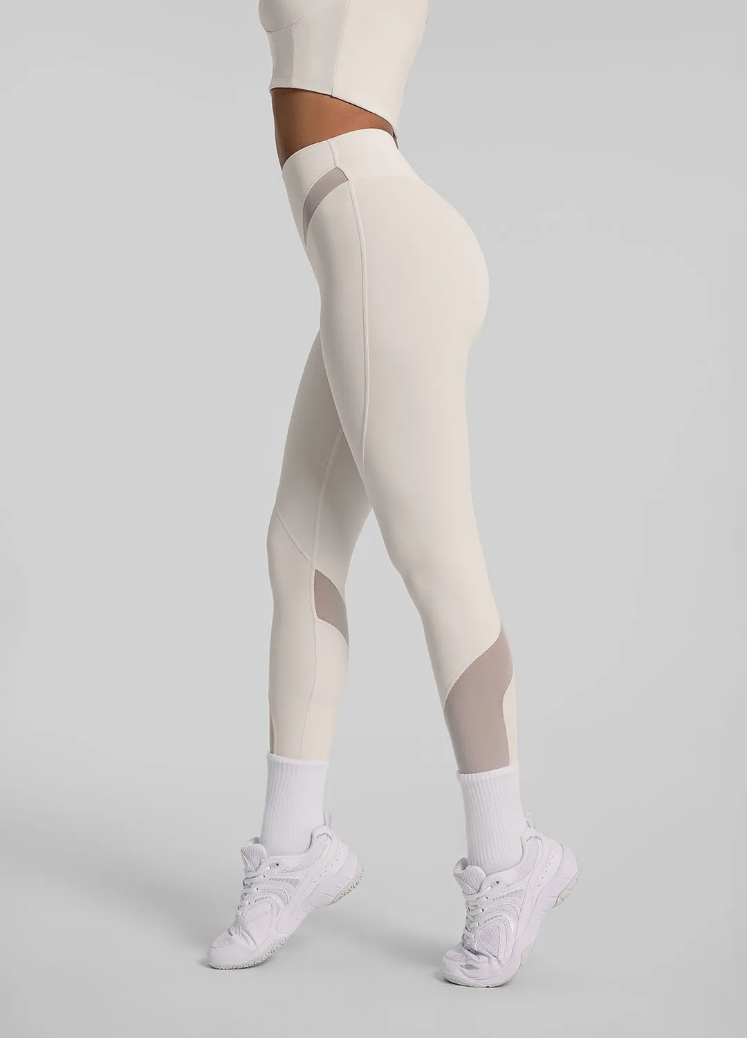 Loose Fit Minimalist Style Zip Front Mesh Leggings