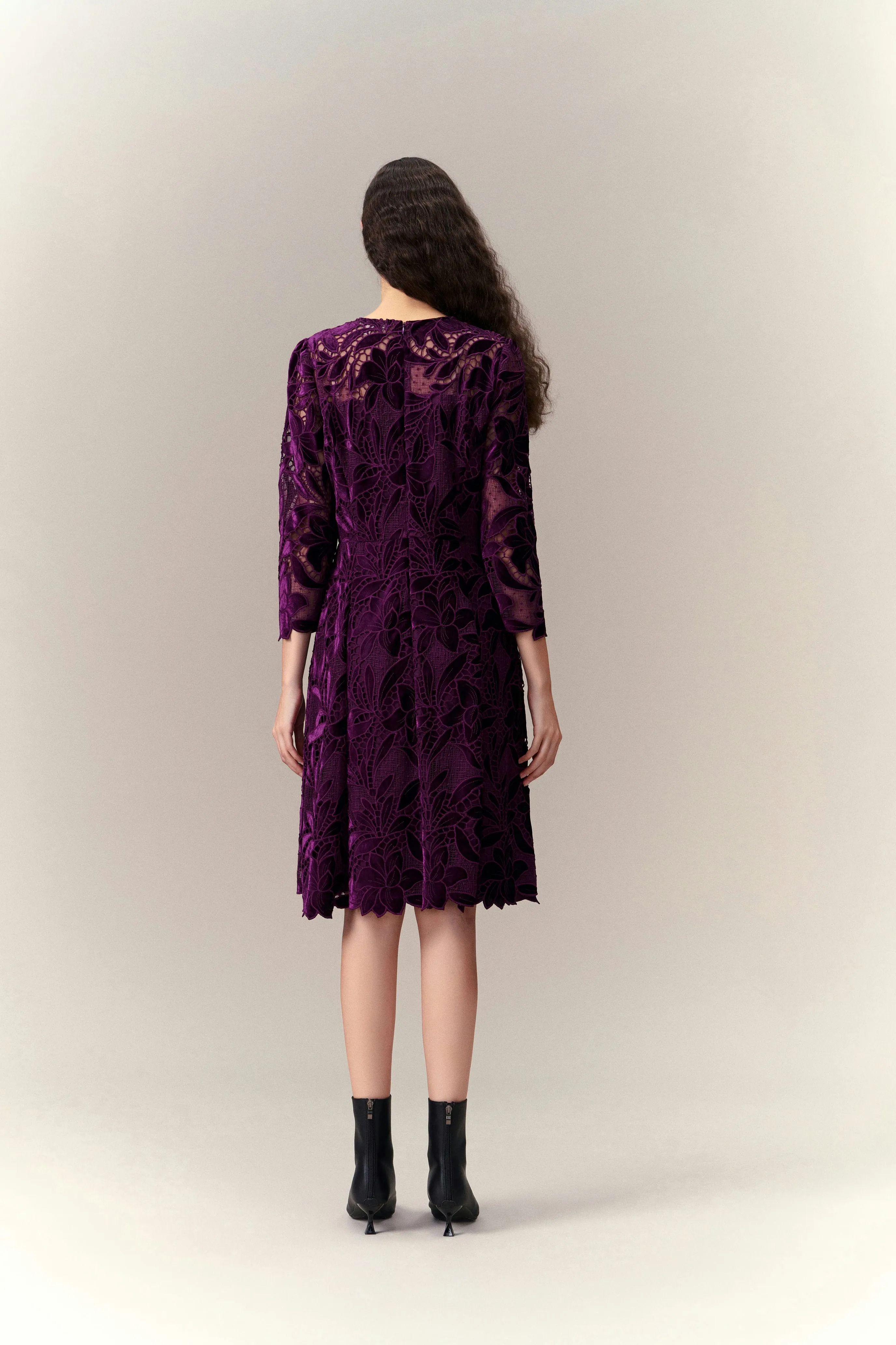 french chic MatteFinishTexture Cut-out Lace Midi Dress