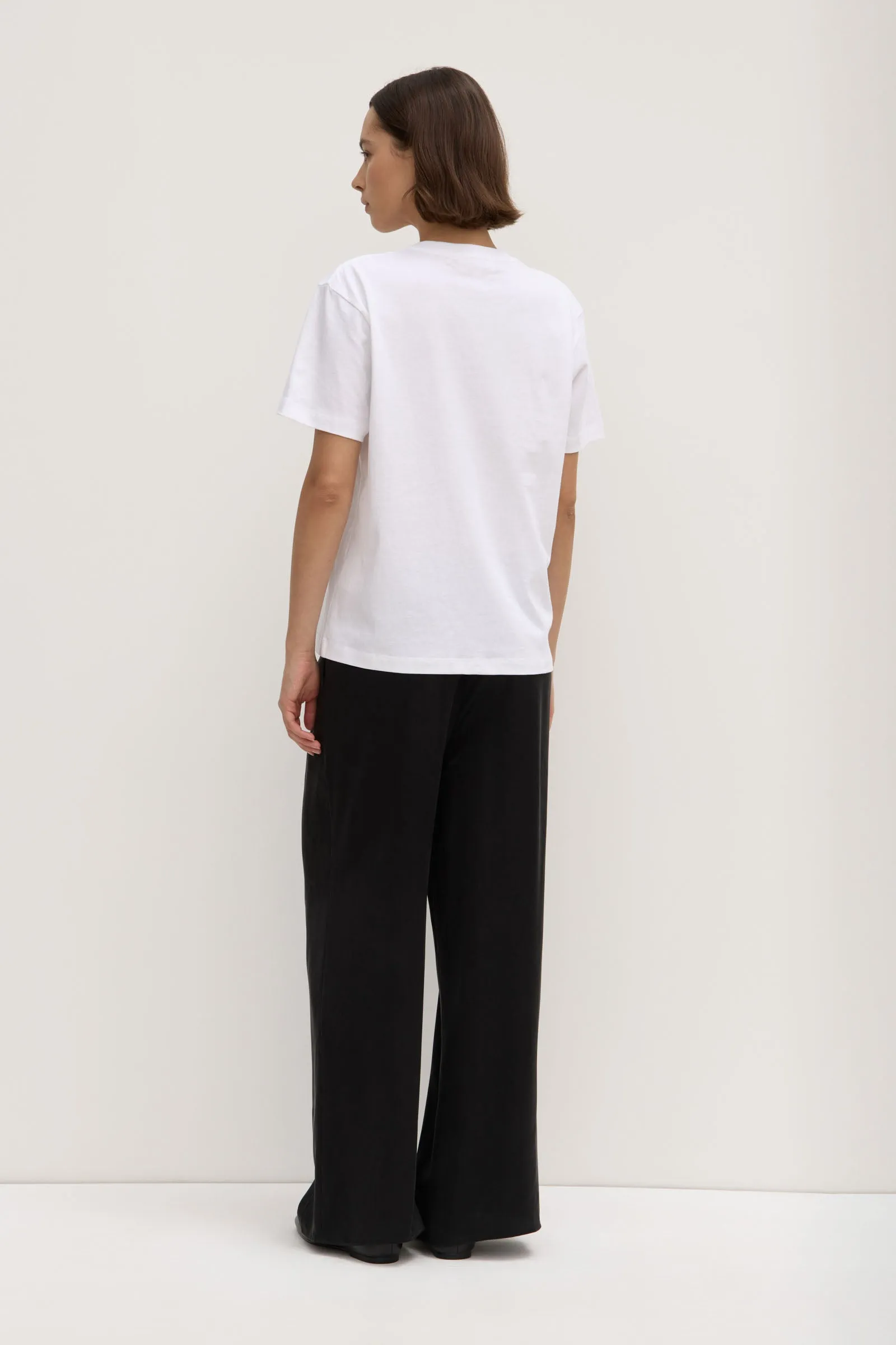Base Tee EcoFriendly Material Glass Fit