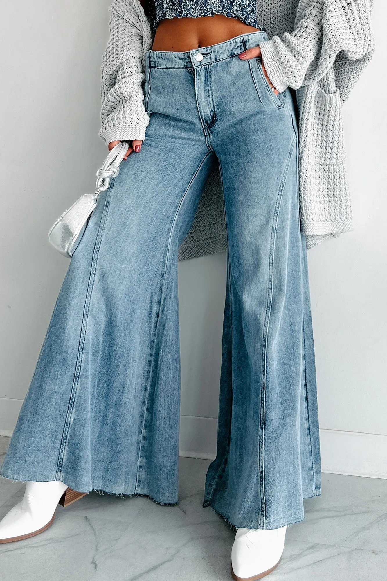 Soft Brushed Finish Yuma Mid Rise Wide Flare Jeans (Medium Denim)