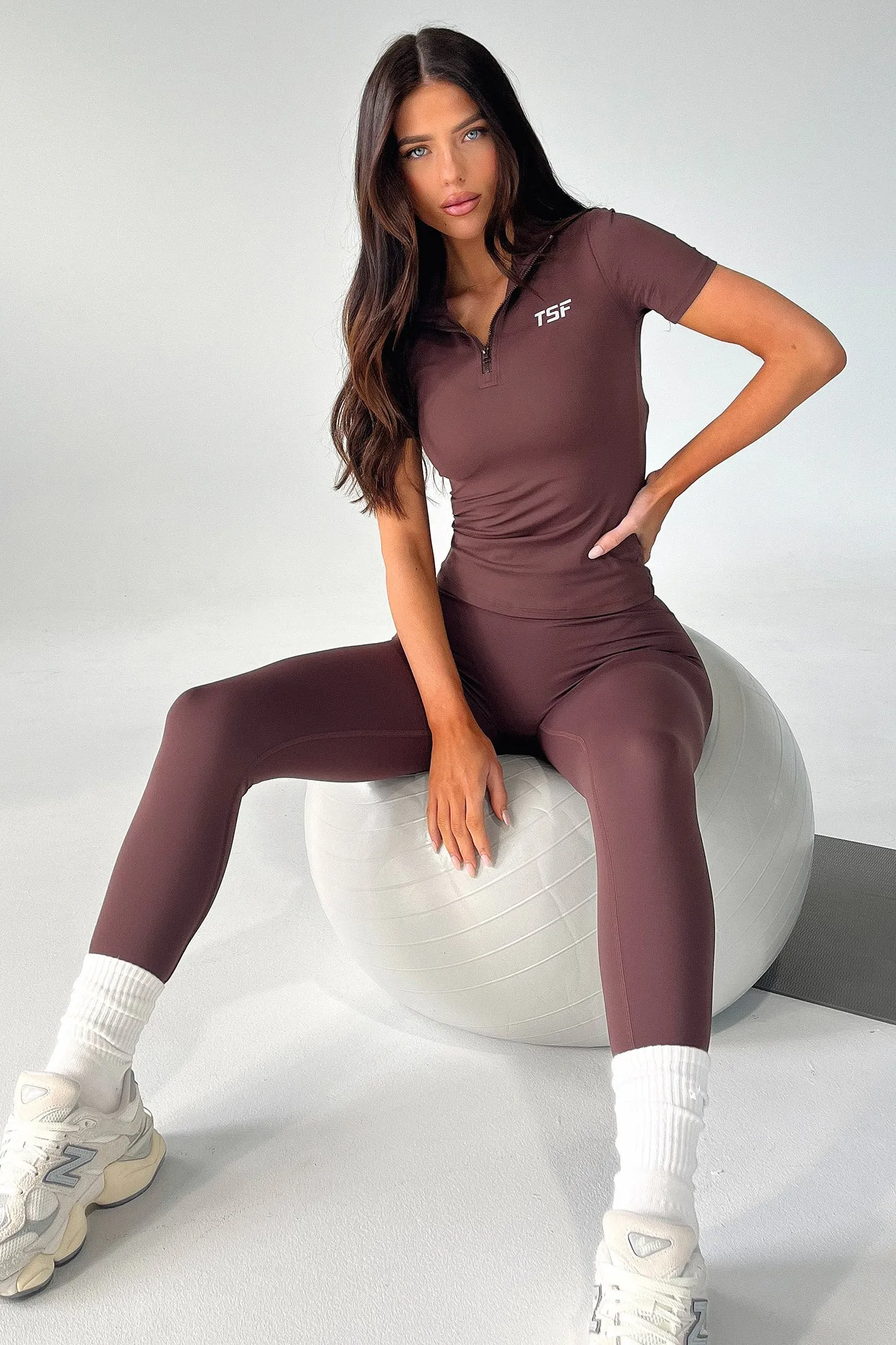 Vibrant Colors Zaiden Top - Brown
