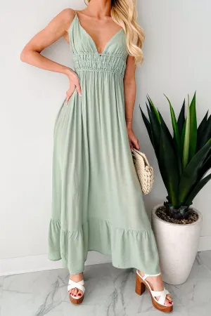 White Peak Rolling Hills Sleeveless Maxi Dress (Moss)