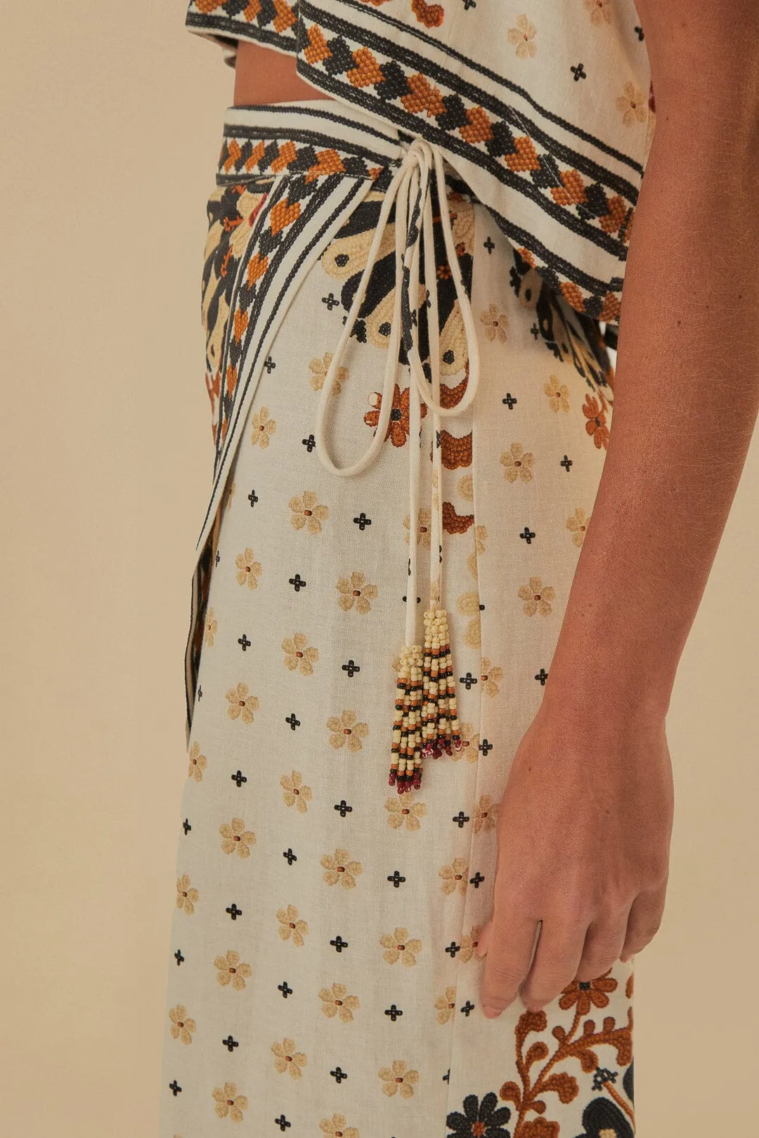 Breathable Flower Fan Tapestry Off-White Wrap Midi Skirt