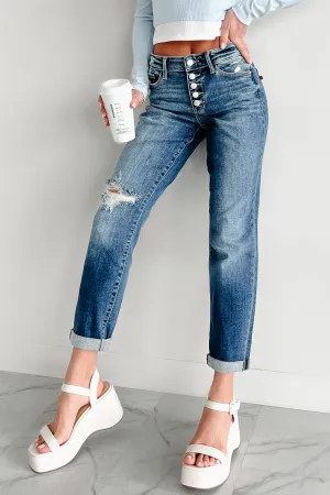 Justin Mid Rise Button Fly Judy Blue Boyfriend Jeans (Medium) Daytime Look