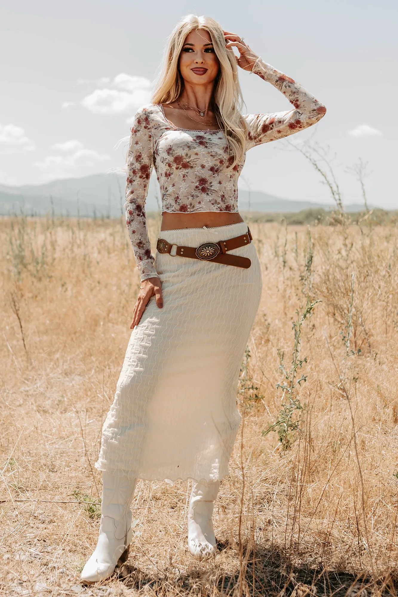 Boutique Exclusive Polished Ease Textured Lace Maxi Skirt (Ivory)