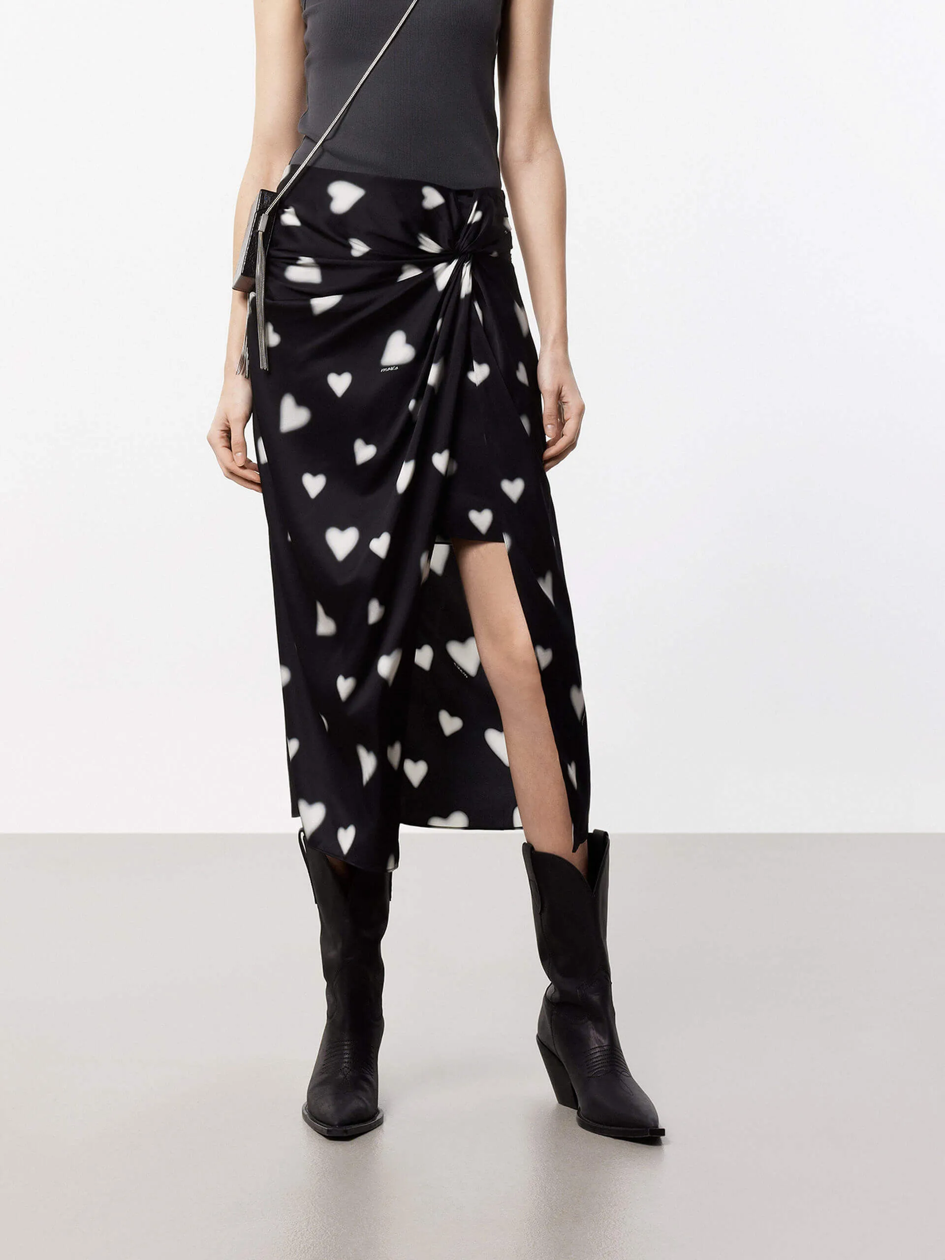 Heart Pattern Slit Skirt Sustainable Innovation Street Attire