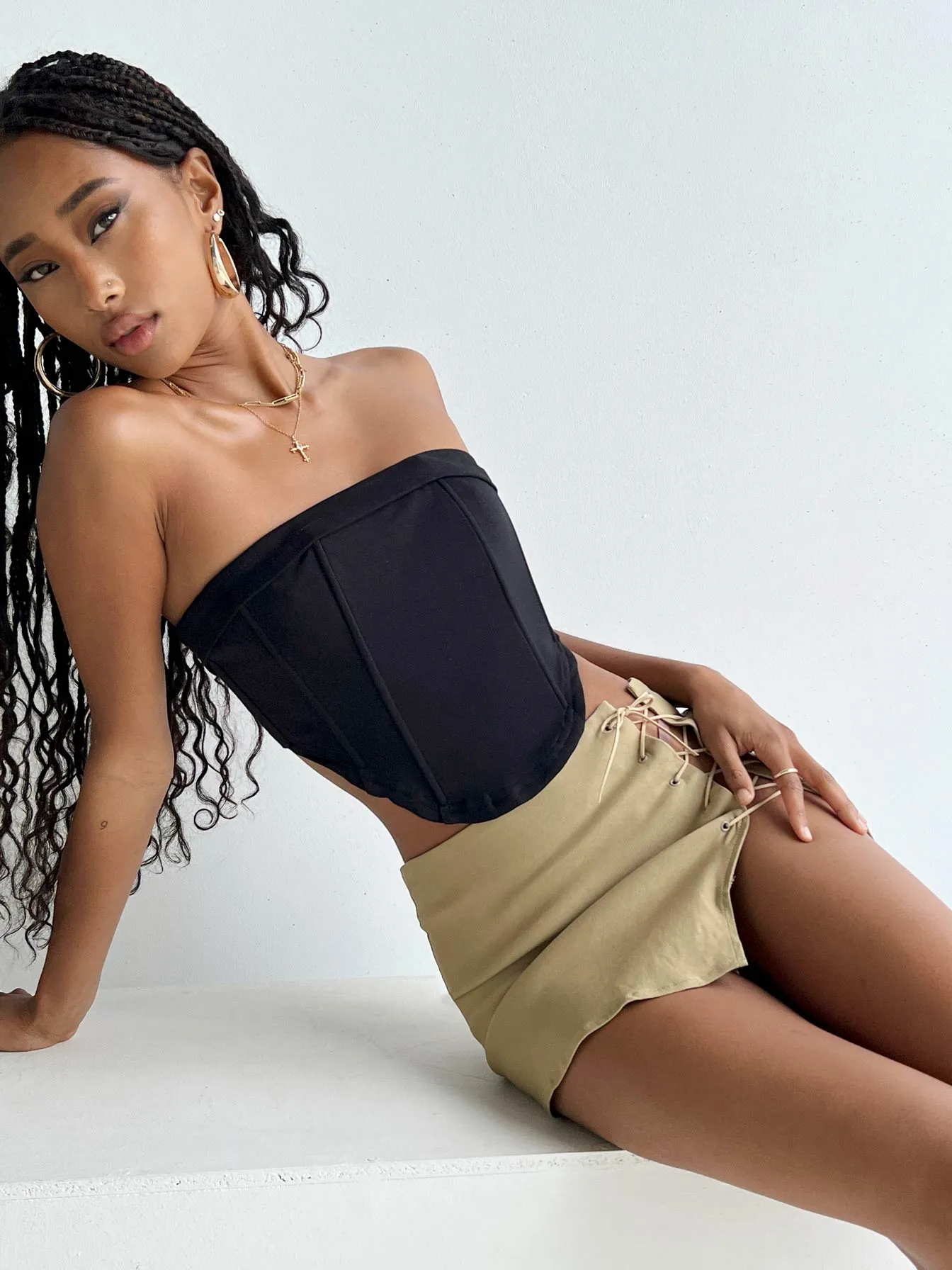 Motel Iram Skirt Tan Erasable Crease Modern Luxe