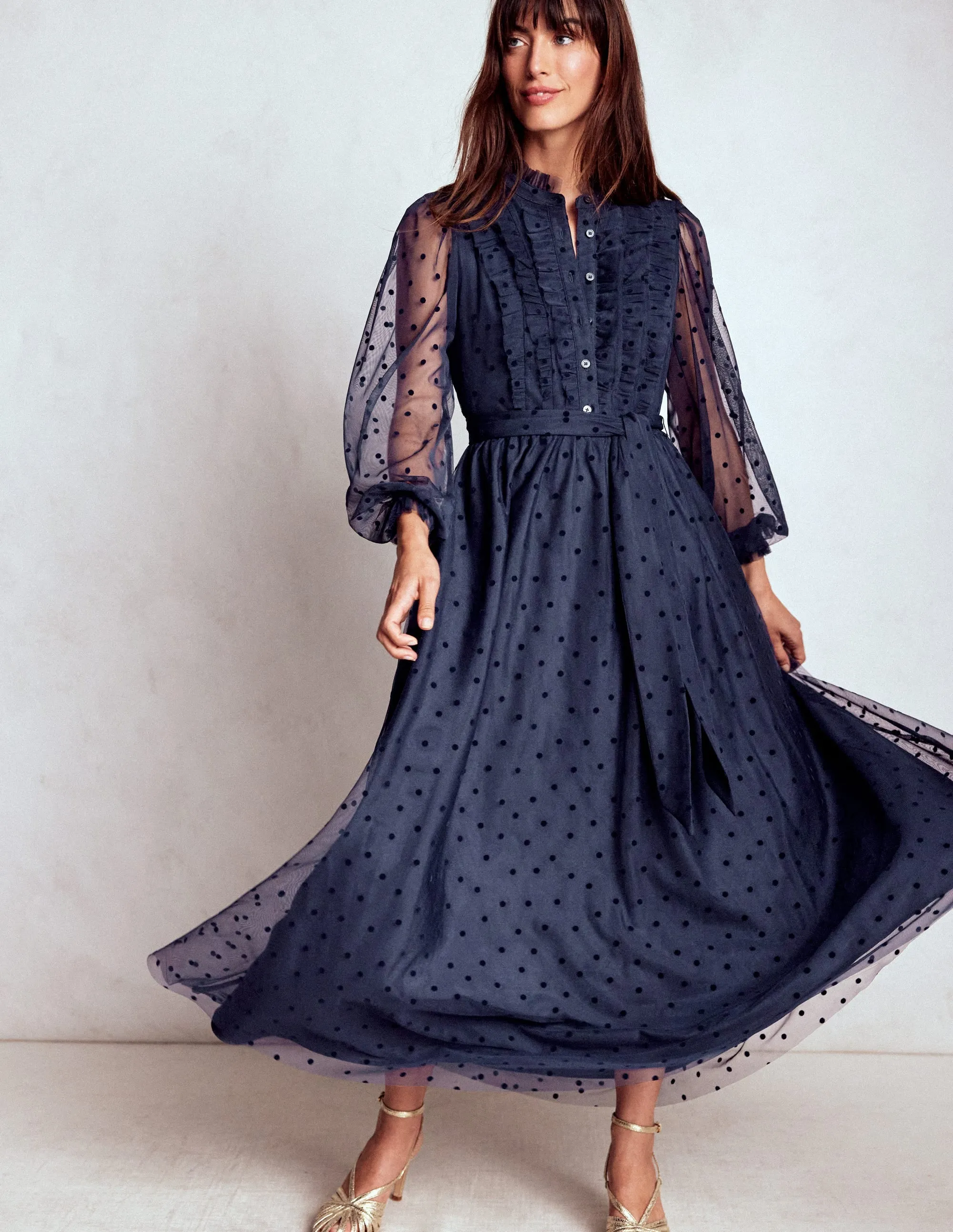 Designed to complement every body shape this dress enhances your natural silhouette Effortless vacation dress Tulle Ruffle Maxi Dress-Navy