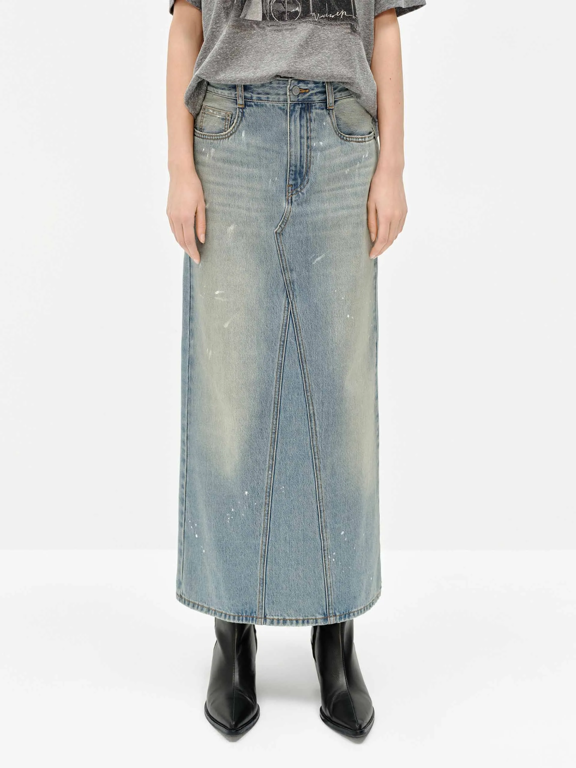 Clean Lines Splash Details Denim Skirt