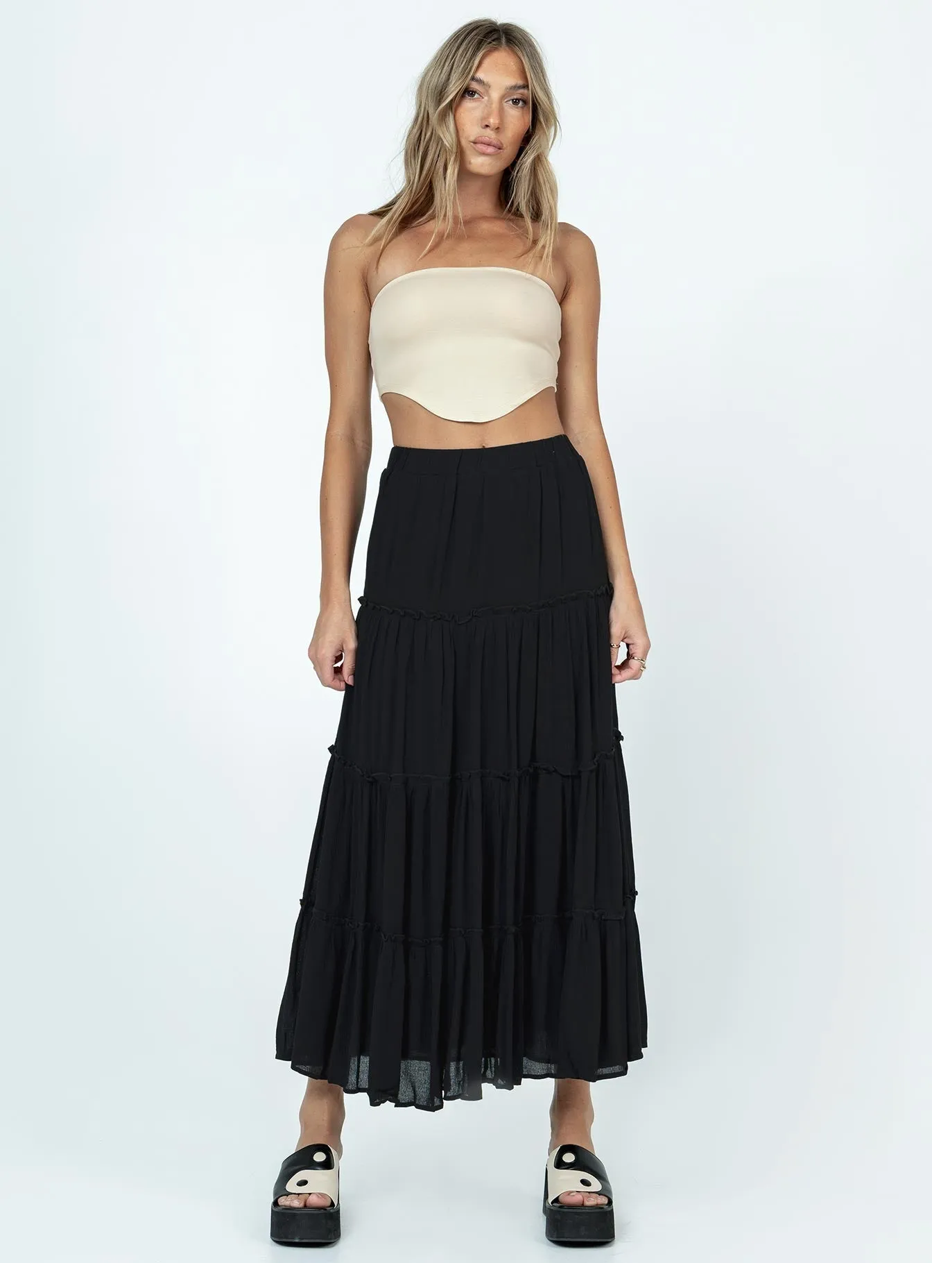 Pleated Construction Sleek Appeal Miriah Maxi Skirt Black
