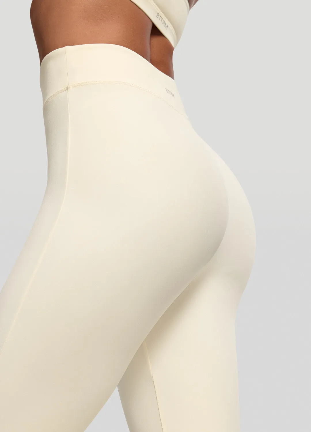 Quick Drying High-Waisted Flared Leggings