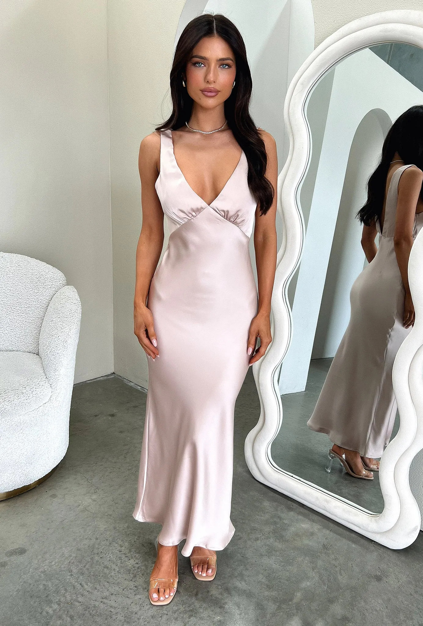 Delayne V-Neck Satin Midi Dress - Champagne The relaxed fit of this maxi dress ensures all-day comfort while maintaining a stylish look