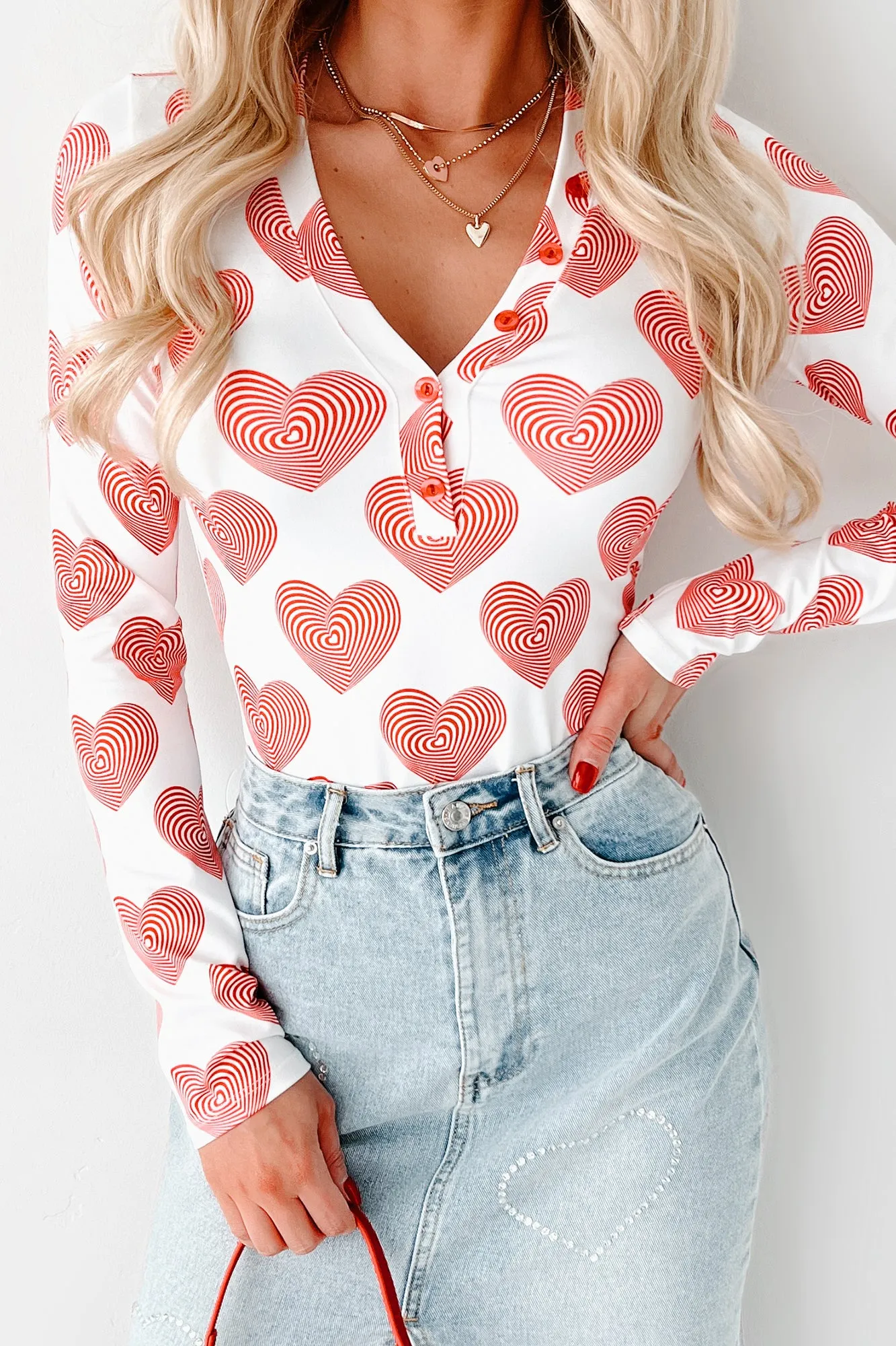Loose Boy Yoga Family Madly In Love Spiral Heart Print Long Sleeve Bodysuit (Red/White)