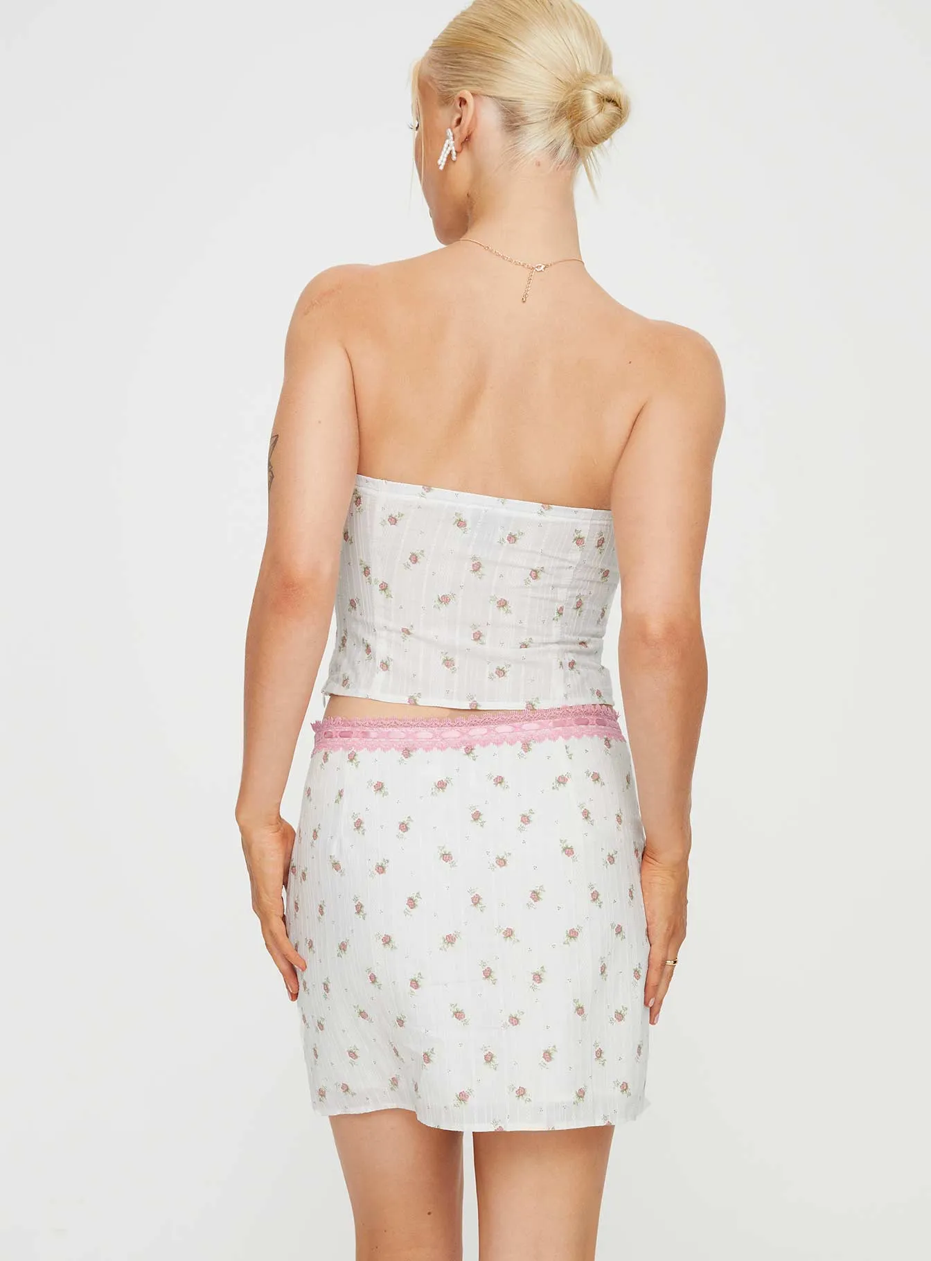 Caitie Mini Skirt White Floral smooth zipper