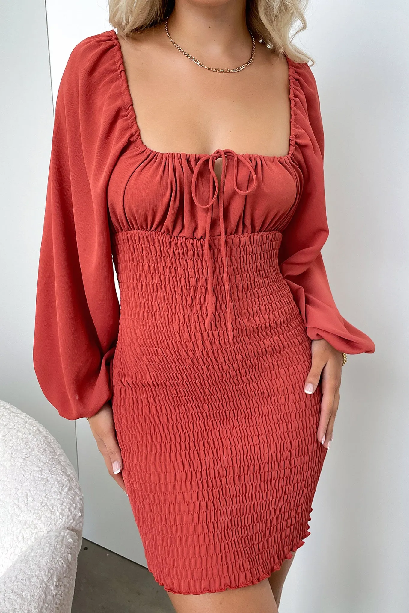 Keyhole Neckline Style Pose Glow Ella Dress - Rust
