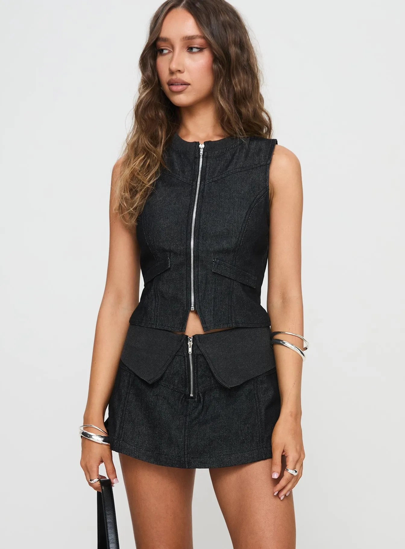 Isibel Skort Black Fast fashion Erasable Crease