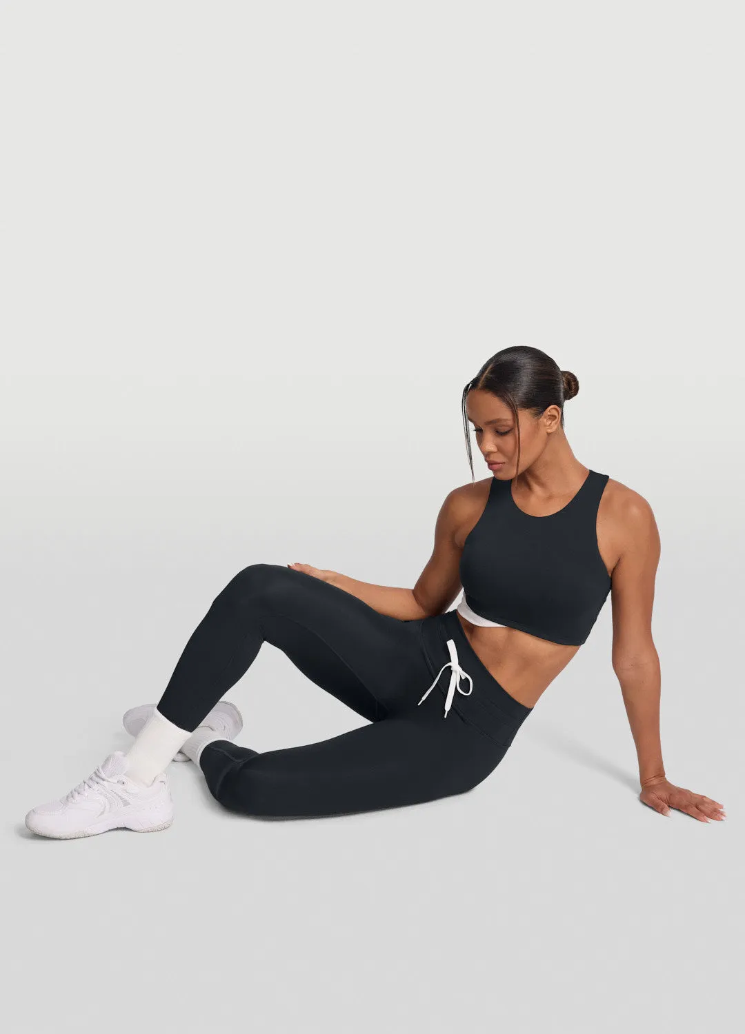 Movement Essential Training Look Sleek Drawstring Leggings