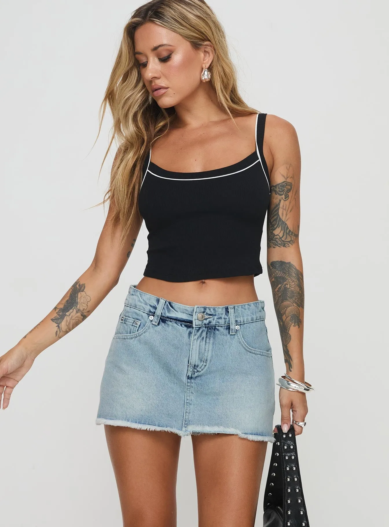 Mitzo Mid Rise Denim Skort Light Wash Double Stitched Tea length