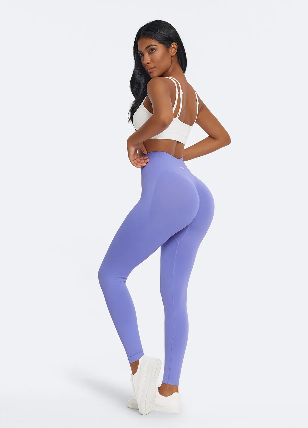 V-Back Scrunch Leggings Secure Pocket Seams