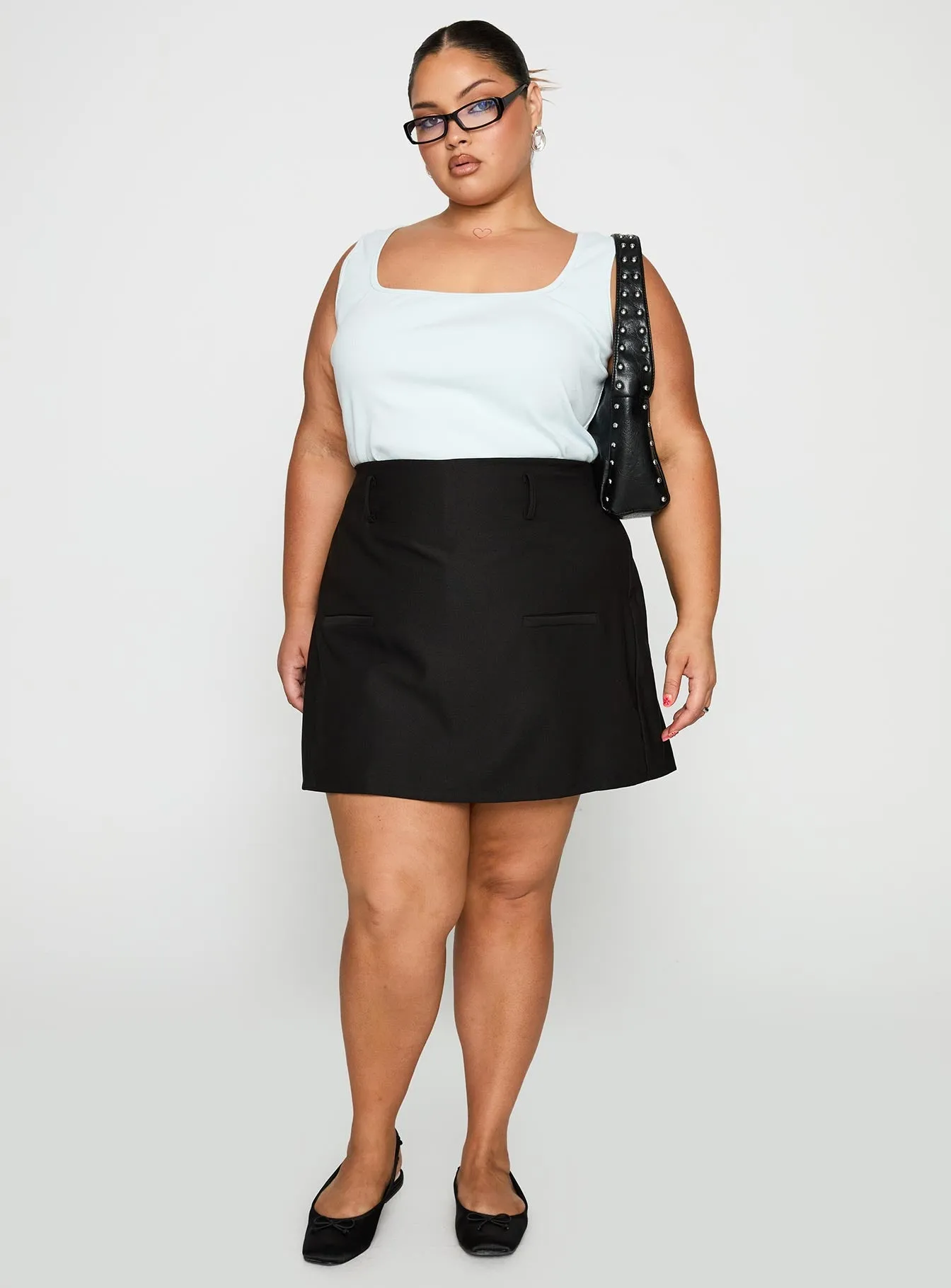 Structured silhouette Outfit Focused Grant My Wish Mini Skort Black Curve