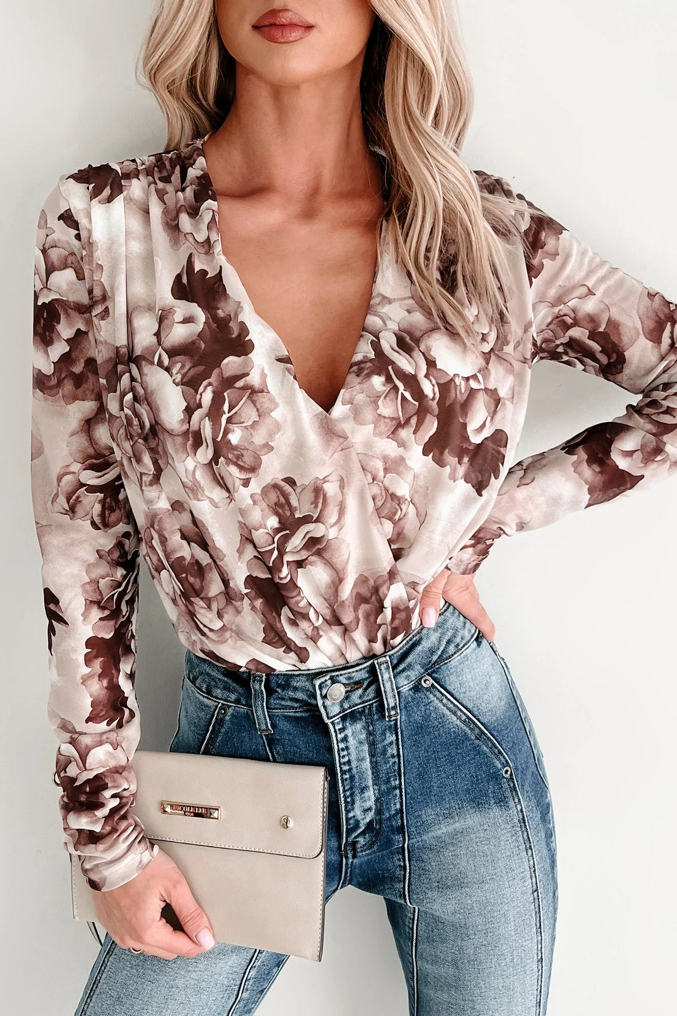 Red Carpet Ready Floral V Neck Bodysuit (Latte) Training Shopping Charming Resort
