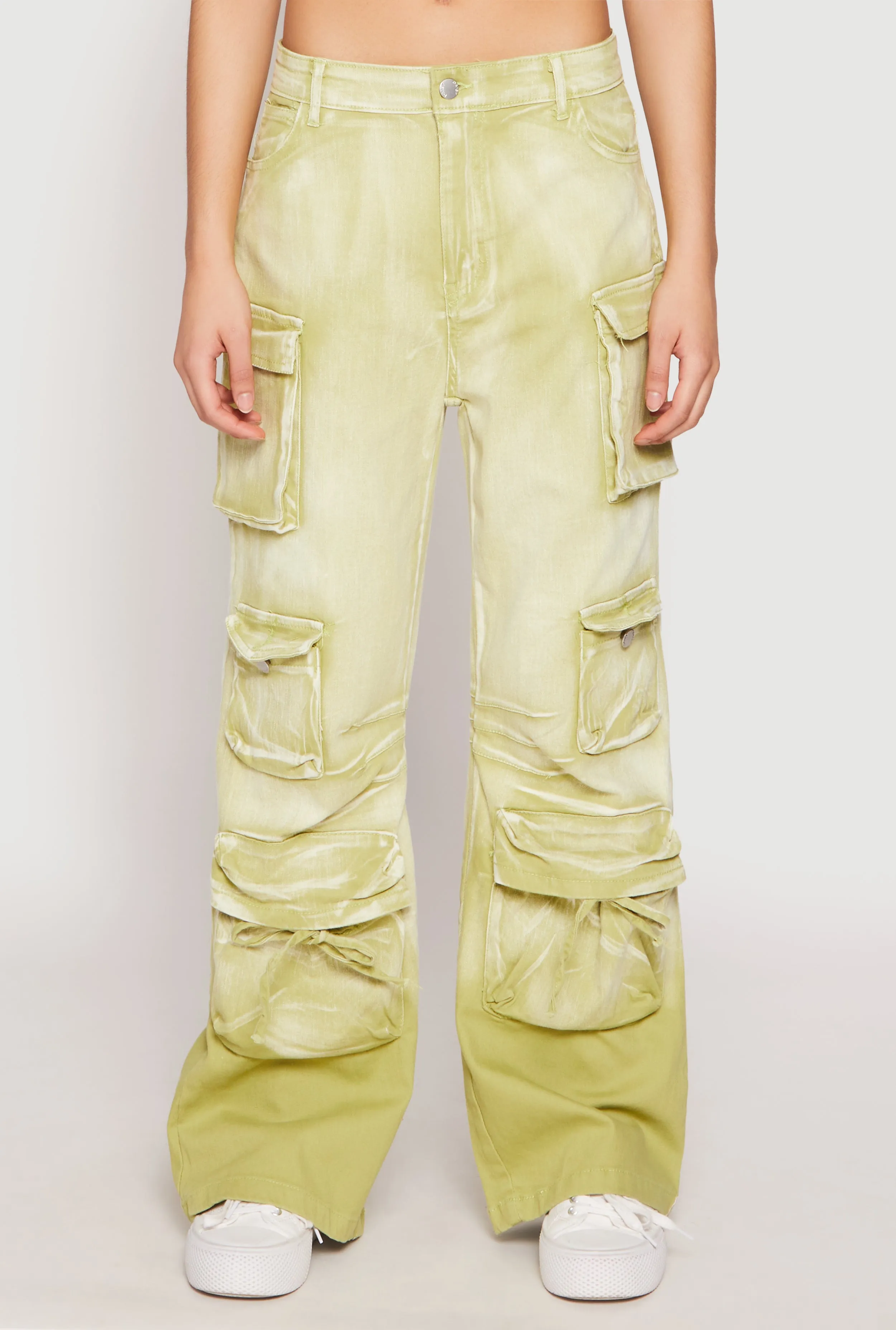 Everyday Wear Daisy Mineral Wash Cargo Baggy Jeans