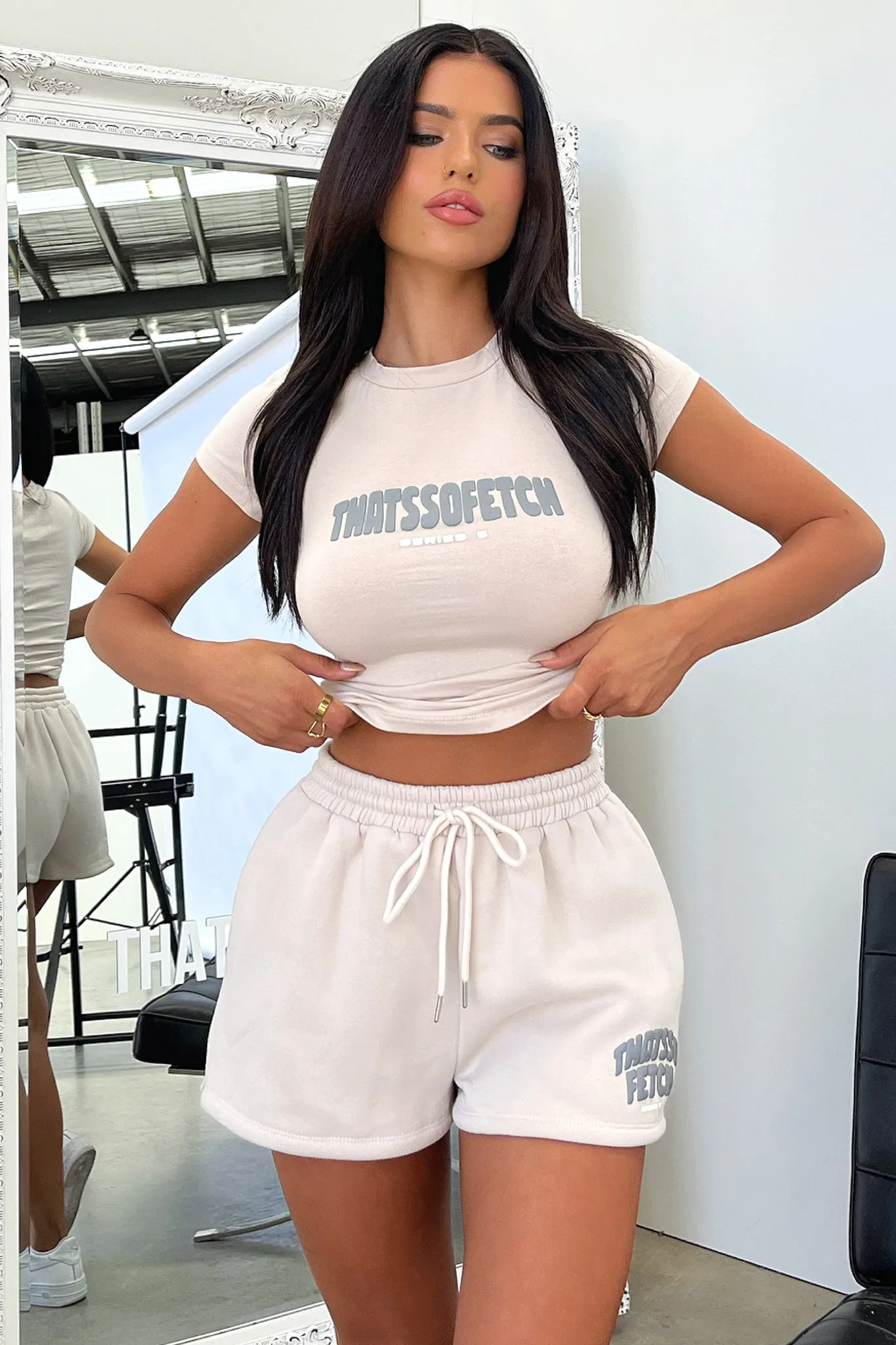Series 5 Tee - Bone Stylish Layer Look Fresh Vibes