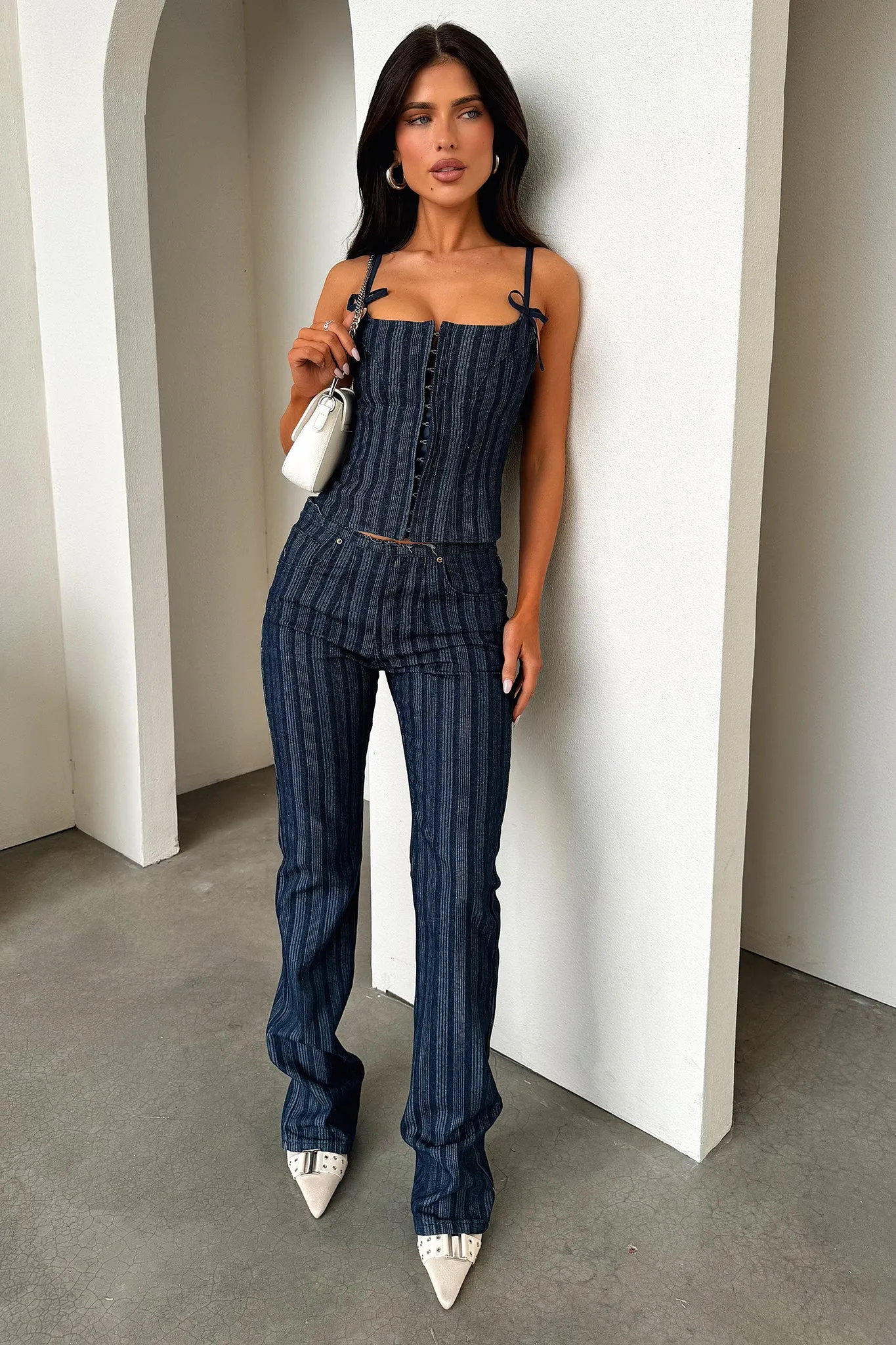 Lioness Charismatic Jean - Dark Denim Any Occasion Smooth Shape