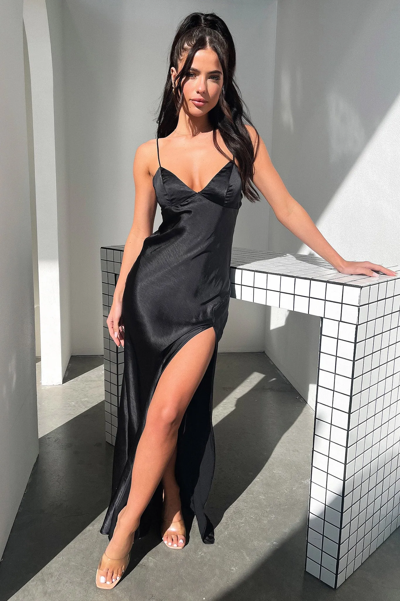 Jennifer Satin Maxi Dress - Black Coral Pop Ideal for both warm and cool weather this dress is a year-round wardrobe staple