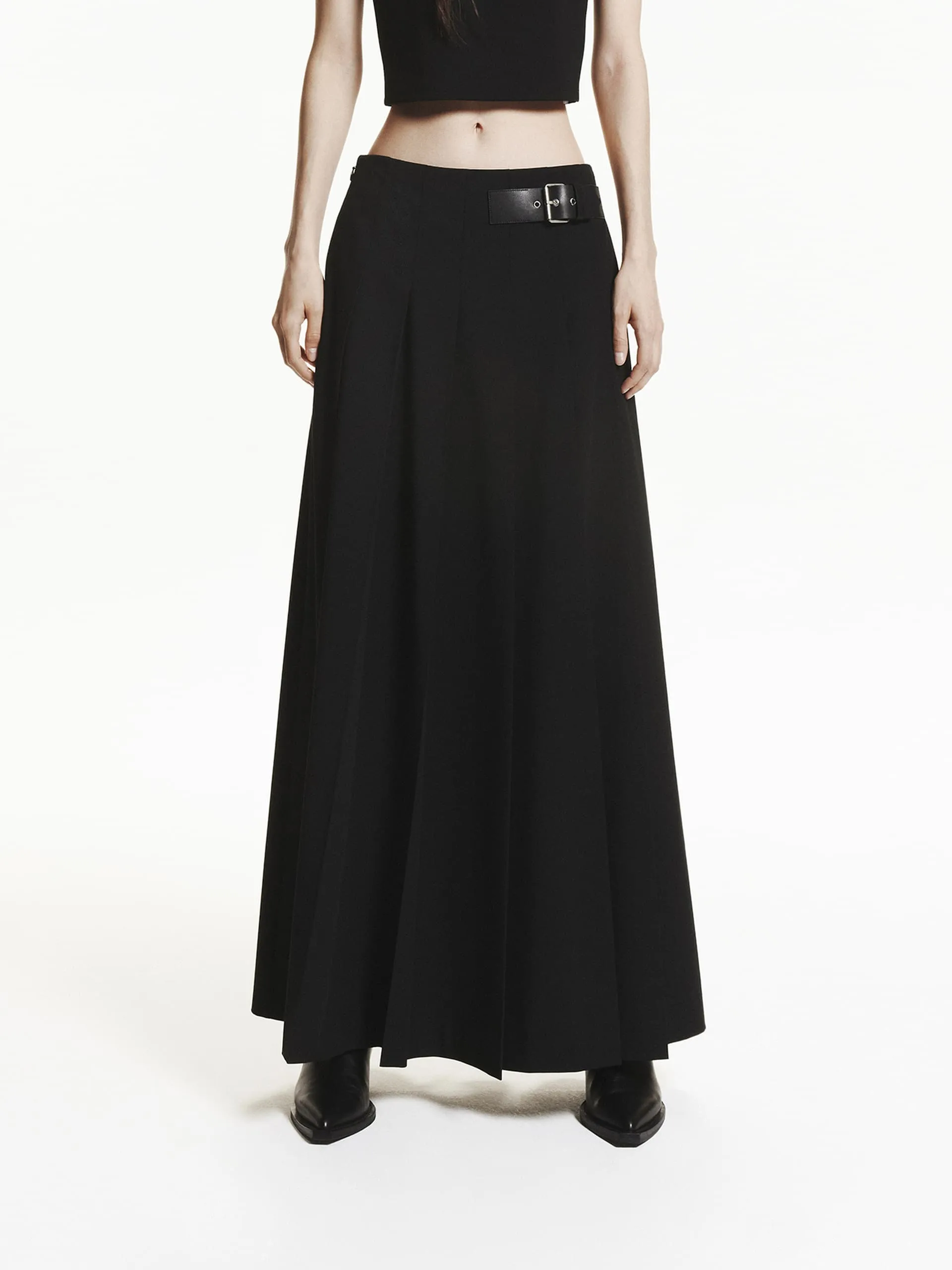 Buckle Detail Pleated Skirt Lightweight Fabric