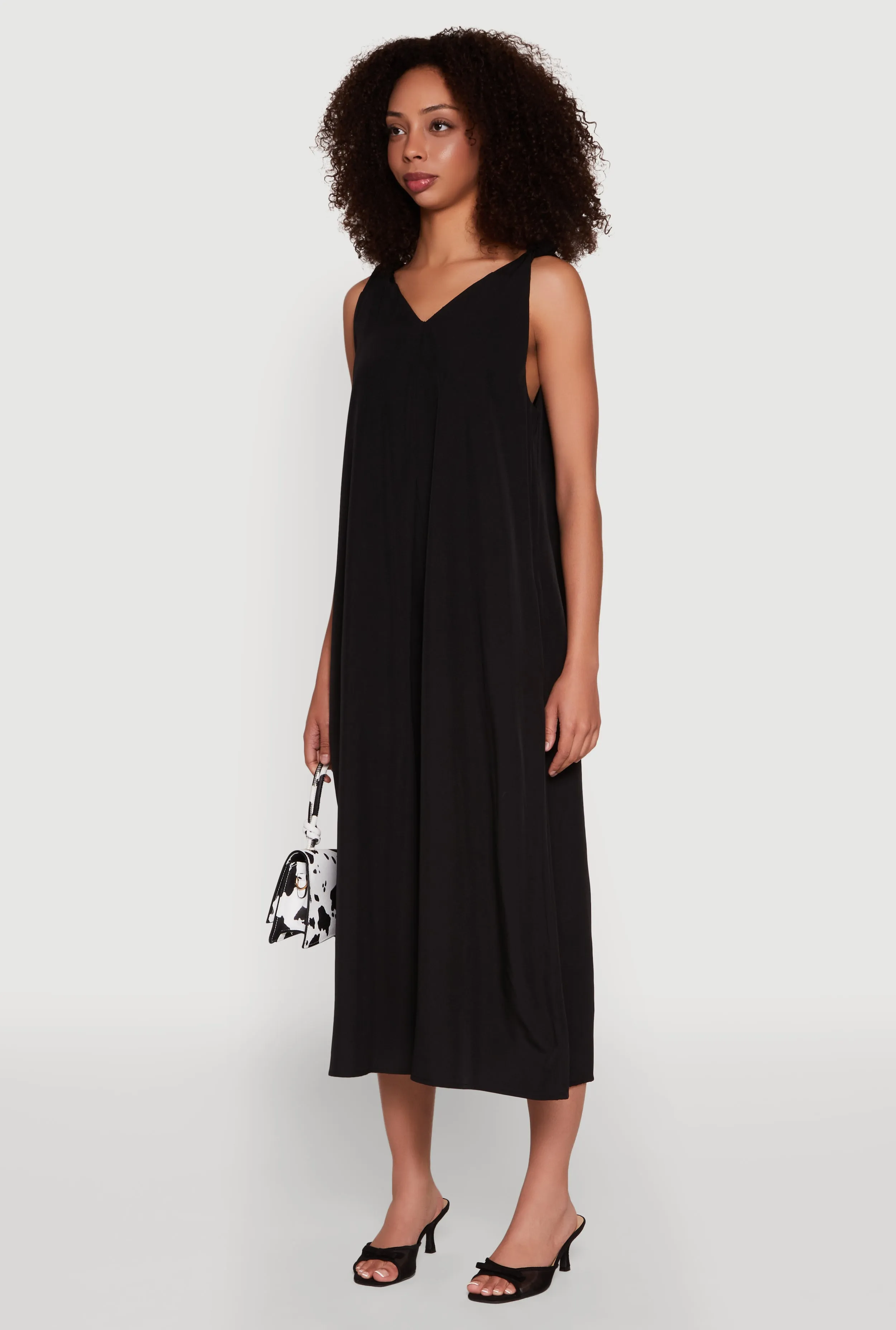 Chic V-Neck Knot Strap Pleated Detail Sundress for Summer All Day Elegance