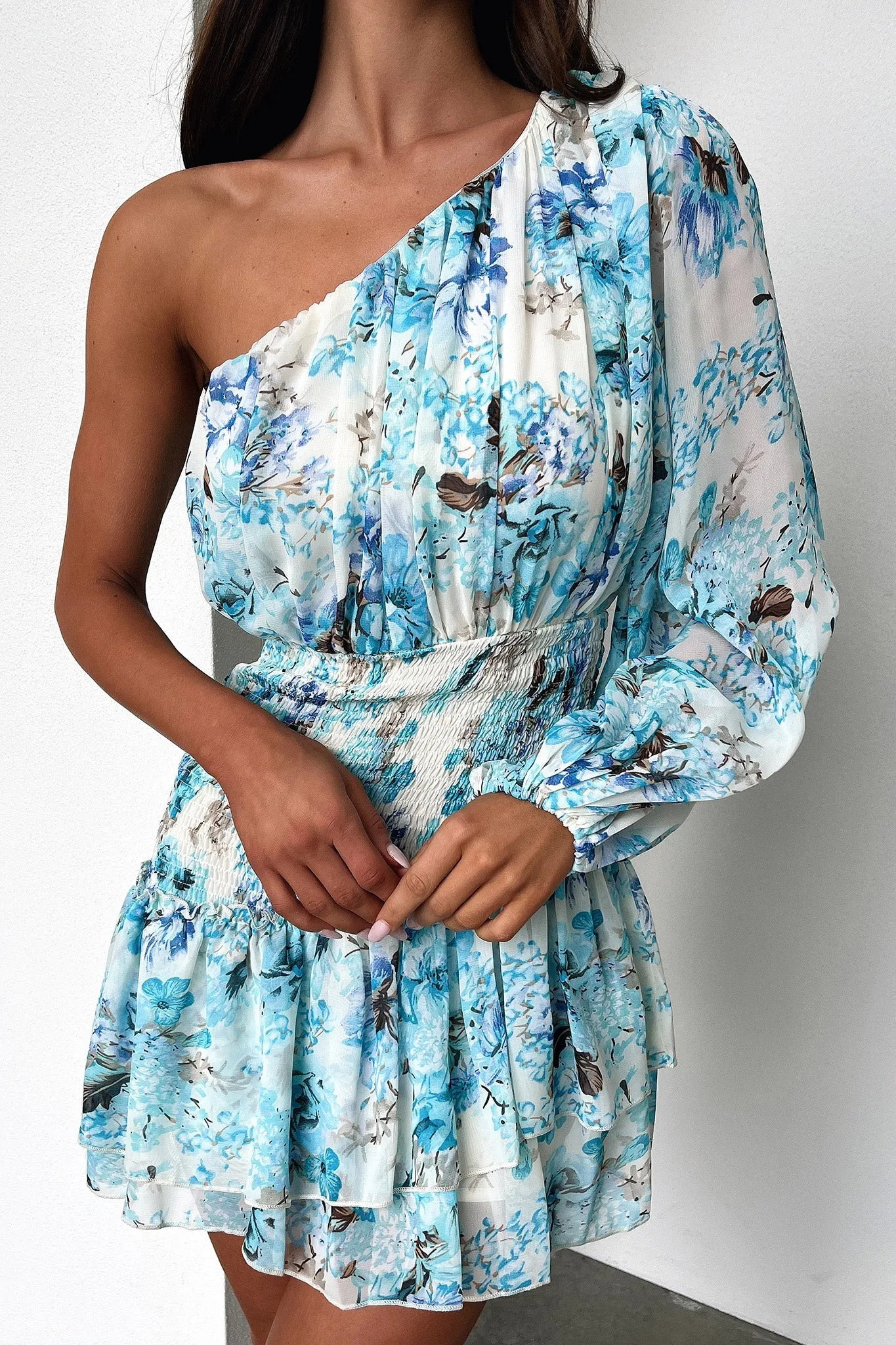 Katina Mini Dress - Dark Blue Floral Flattering wear