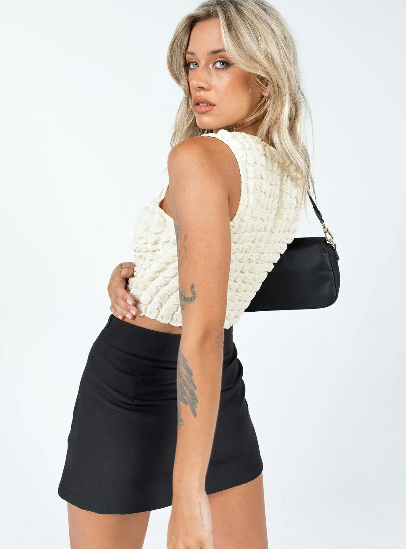 Easy Fashion Easton V Front Mini Skirt Black