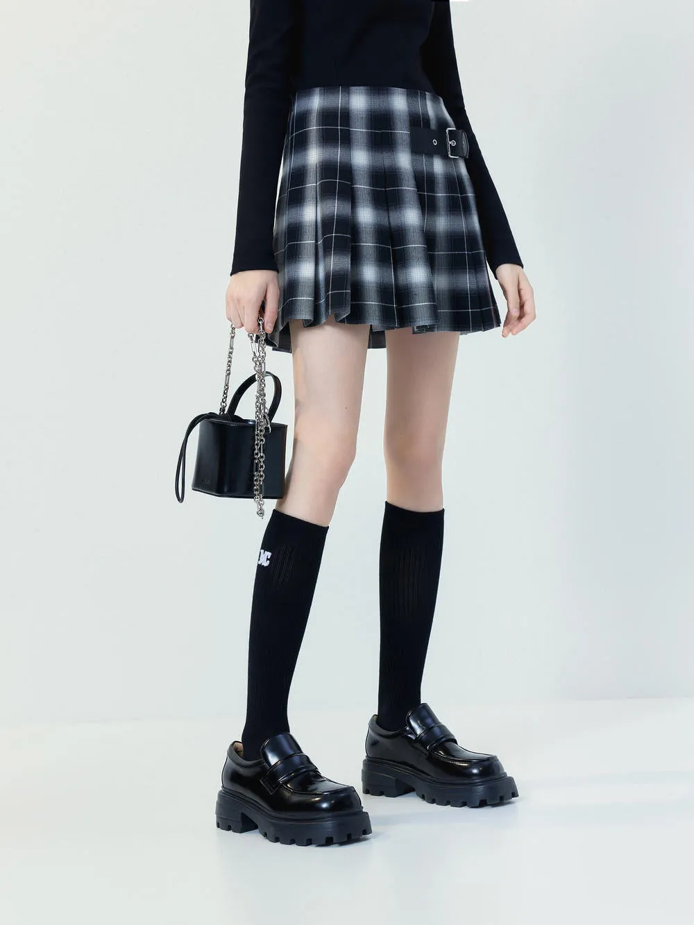 Timeless Trend Checkered Pleated Skirt