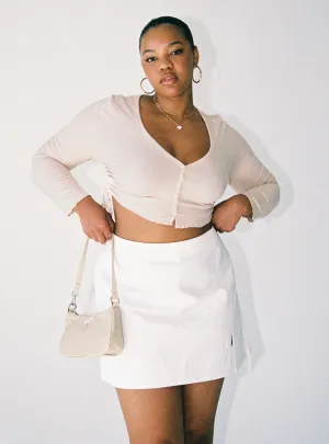 Madison Mini Skirt White Curve Suede Feel Outfit Lookbook