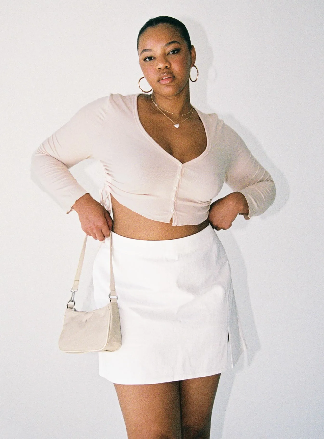 Madison Mini Skirt White Curve Suede Feel Outfit Lookbook