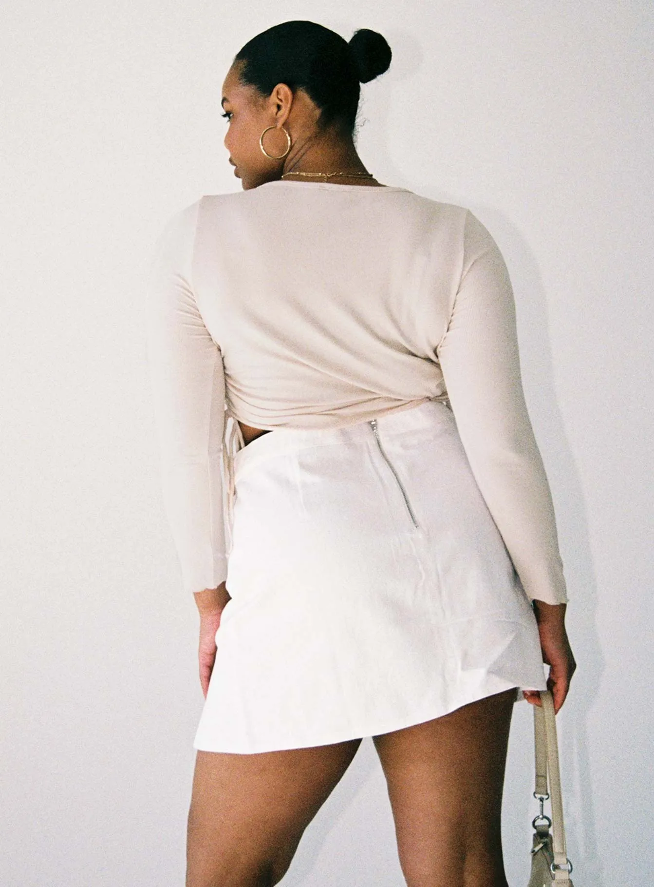Madison Mini Skirt White Curve tech fabric