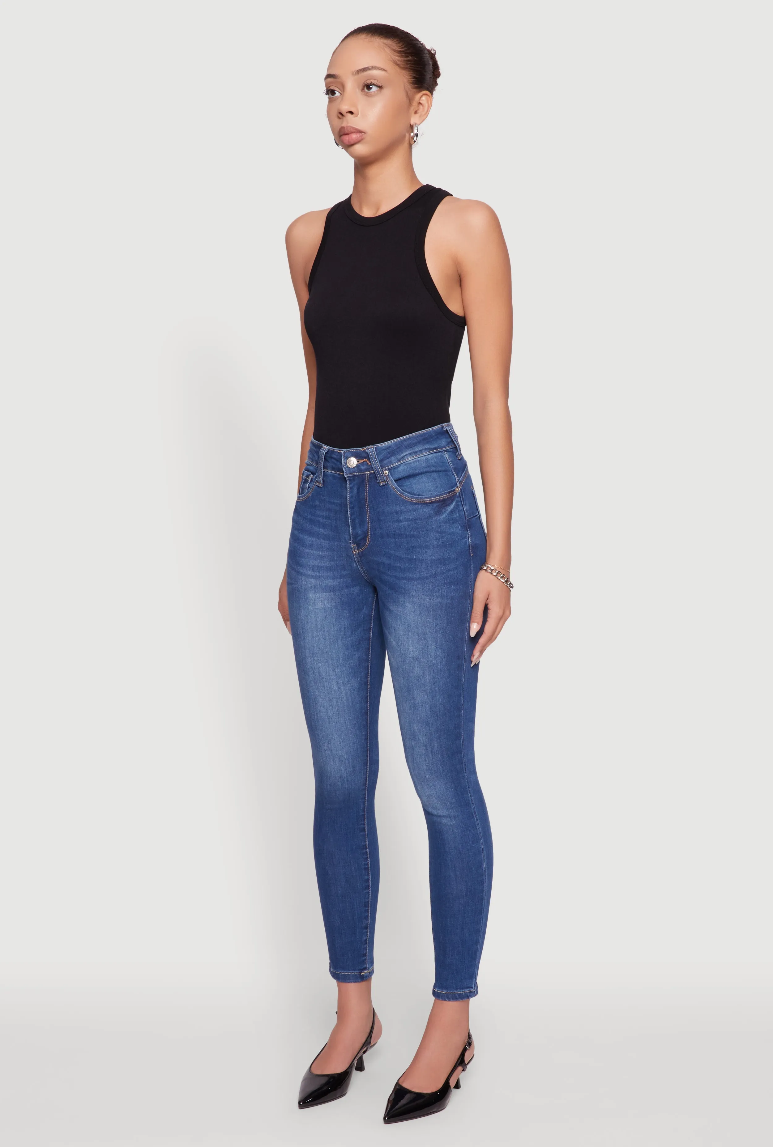Rainy Day Chill Outfit Nature Lover WAX Five Pocket Solid Skinny Jeans