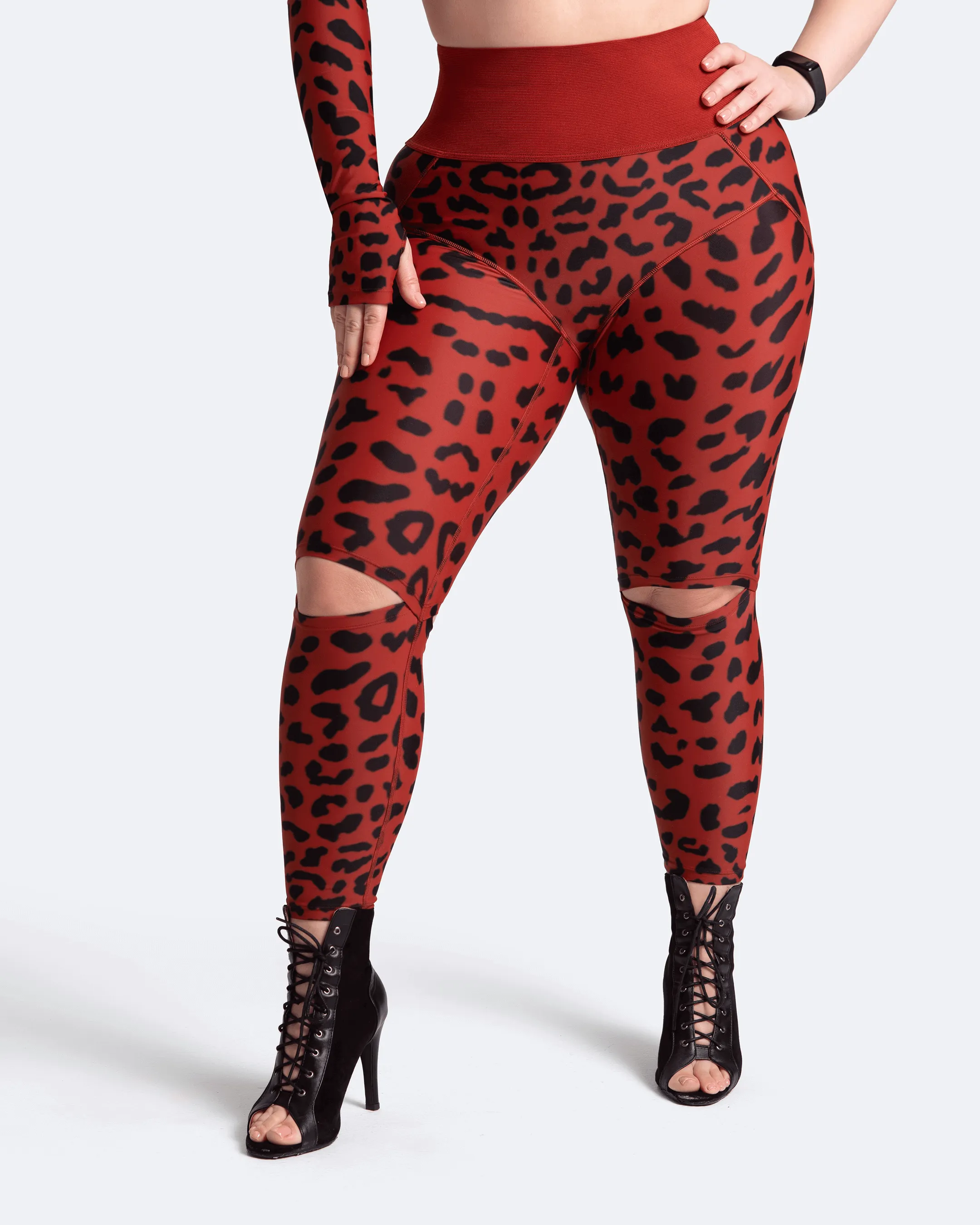 High-Rise Knee-Slit Leggings Seamless Design Summer Wear Non Restrictive Fit
