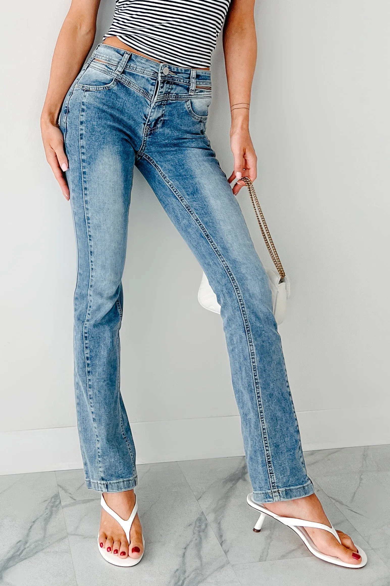 Crawford Almost Famous Cut-Out Waist Bootcut Jeans (Medium) Moisture Control Technology Breathable Design