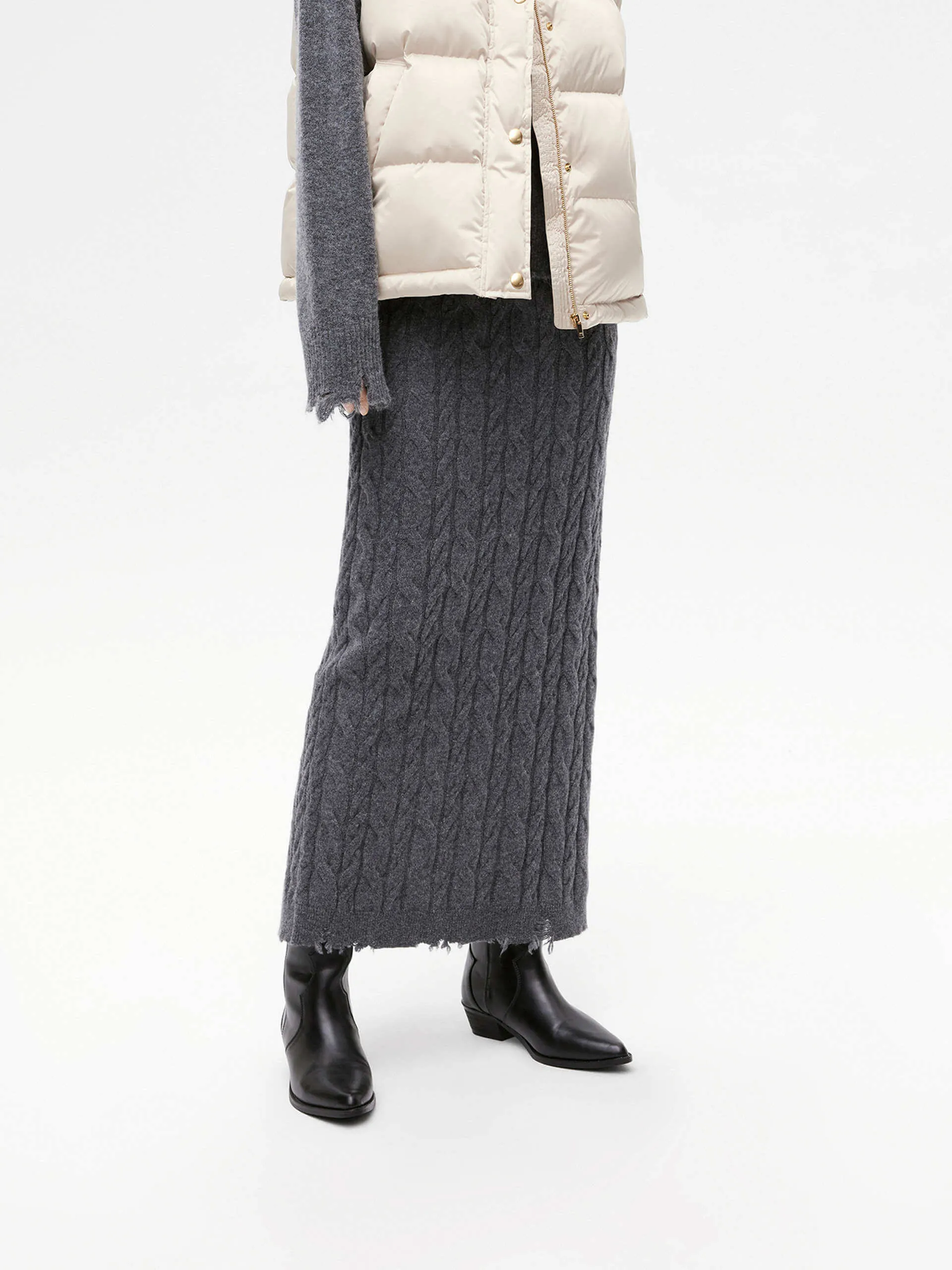 Fresh Mood Outfit Mood Cable Back Slit Skirt