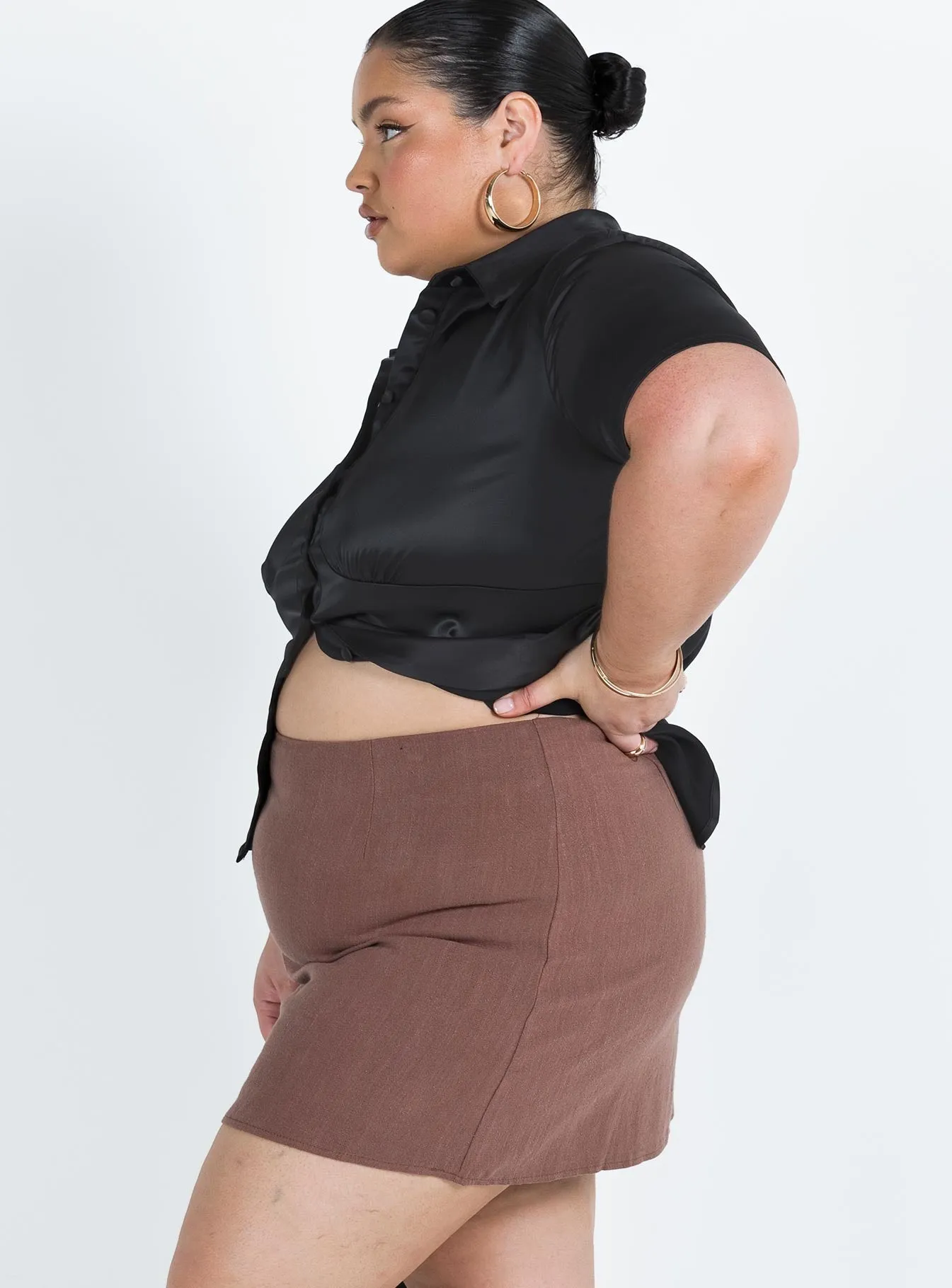 Selby Mini Skirt Brown Curve Light Comfort