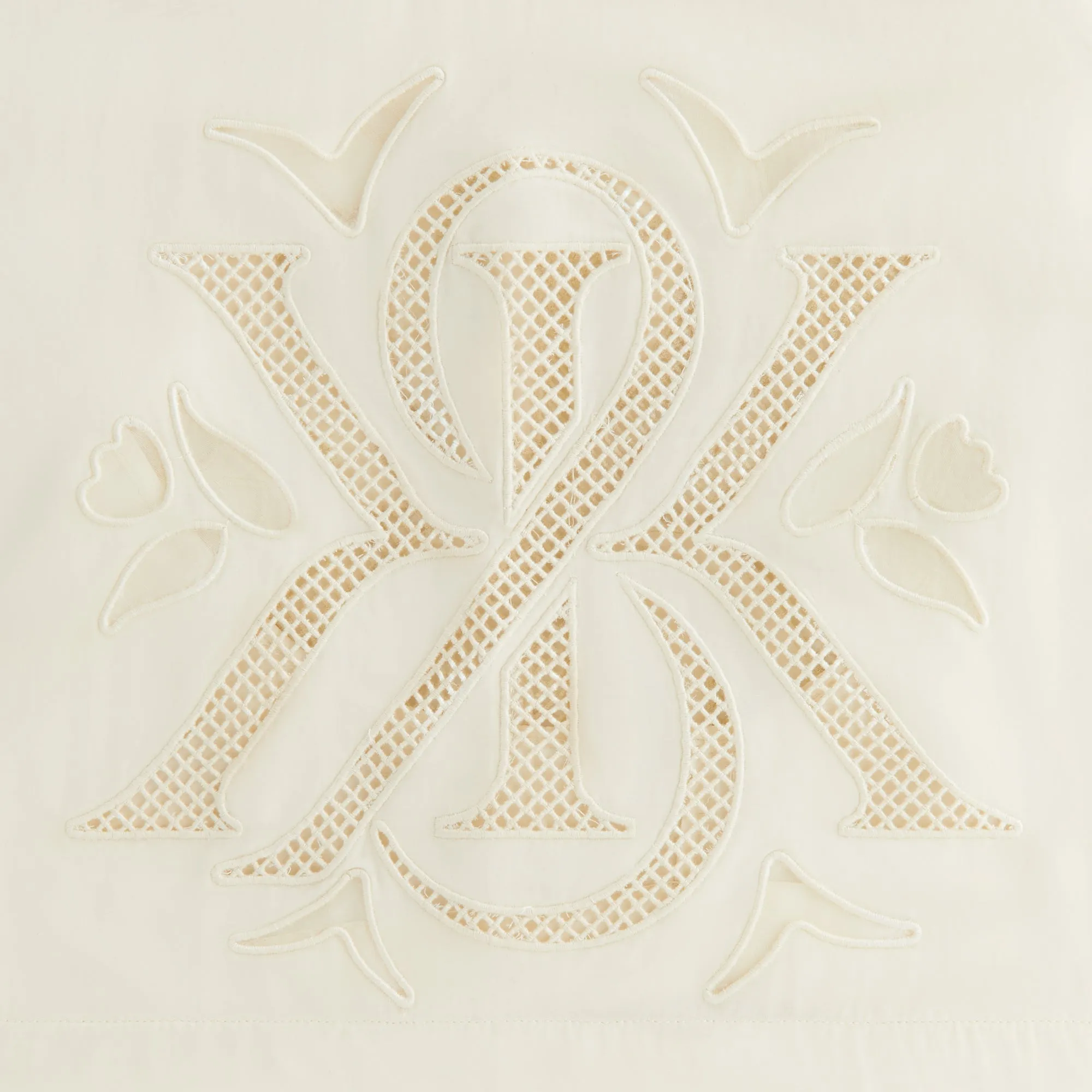 Kith Women Thea II Broderie Crest Short - Waffle Printed design Odor Lock Technology