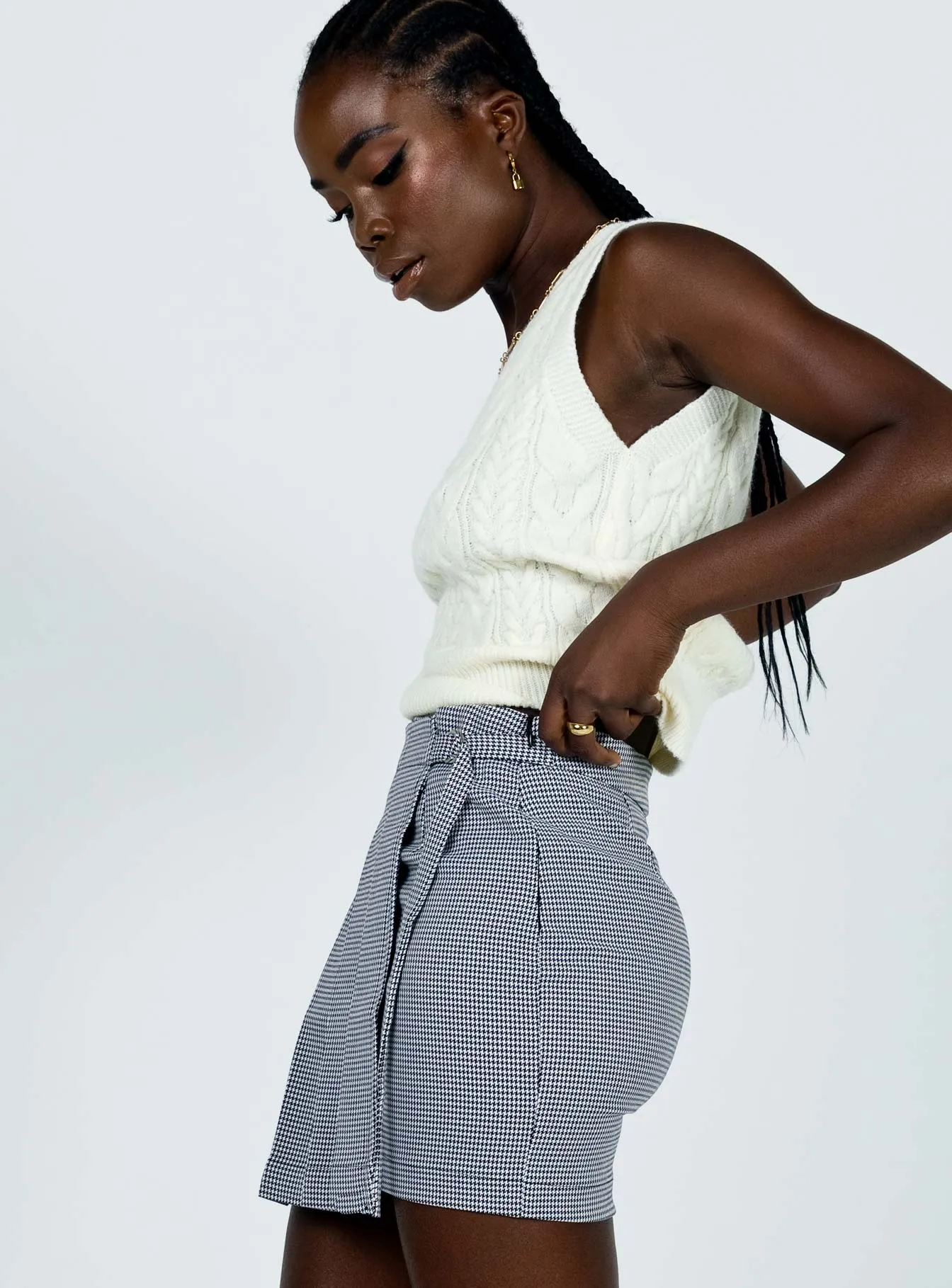 Travel Vibes Relaxed Look St Trinians Mini Skirt Black / White