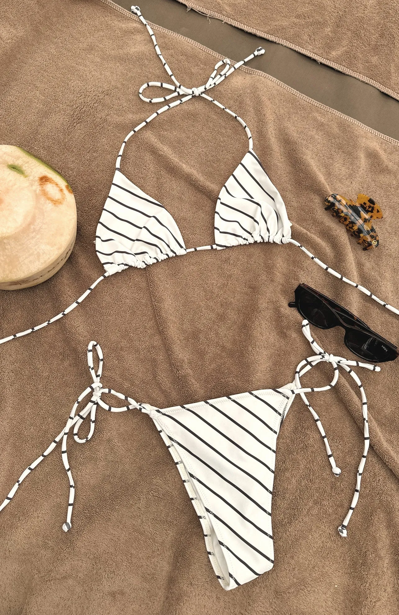 Parisian Chic Beauty Glow Golden Hour Bikini Top Cream/Choc Stripe