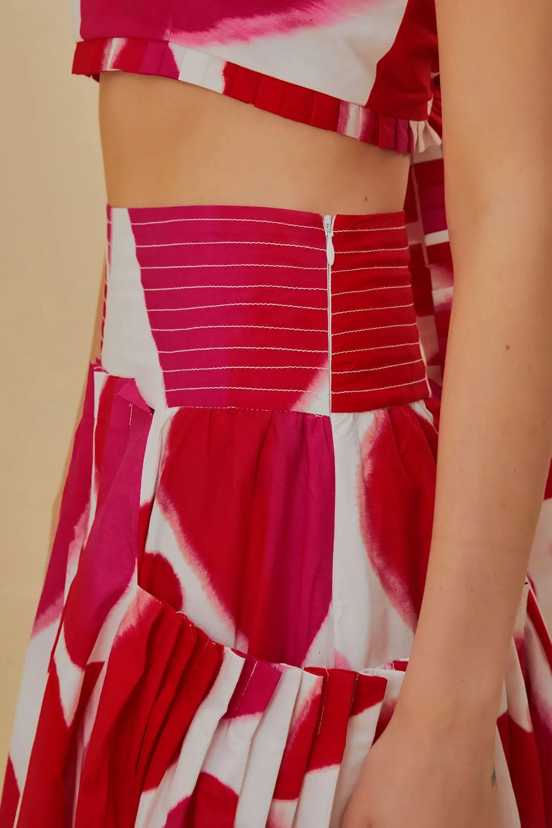 Travel Ready Outfit Game Off-White Painted Hearts Midi Skirt