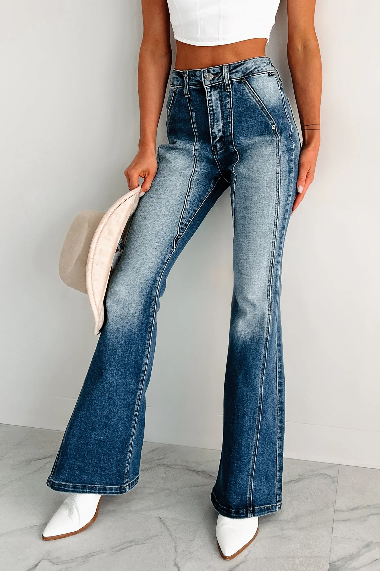 Cozy Wear Layered Collar Structure Teeter Cello High Rise Front Seam Flare Jeans (Medium)
