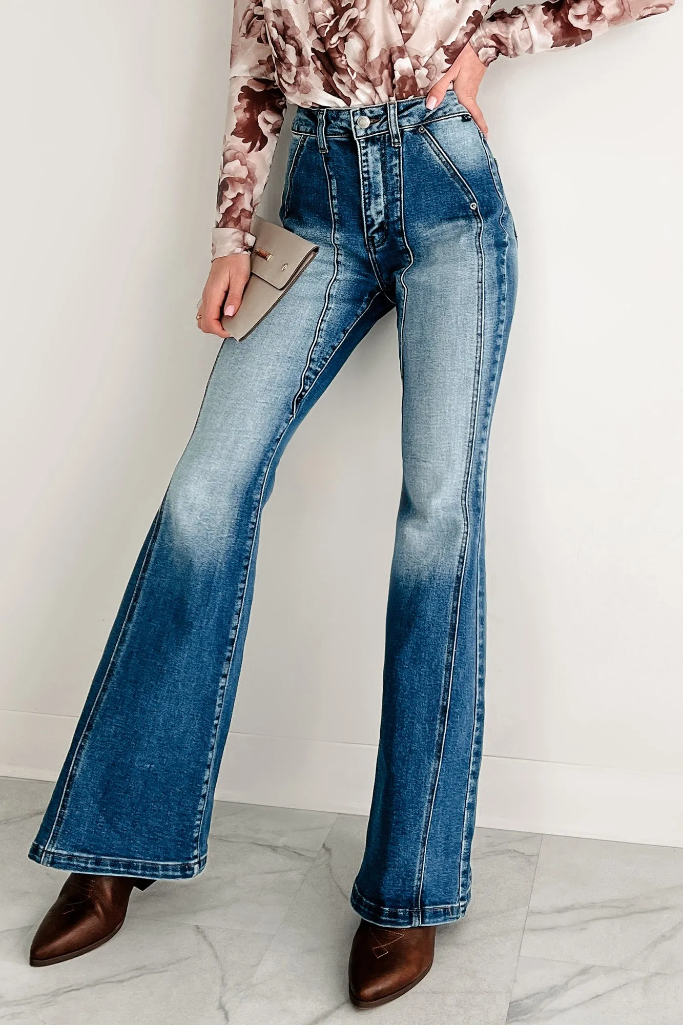 Thermal Regulation Fabric FourWayStretch Teeter Cello High Rise Front Seam Flare Jeans (Medium)